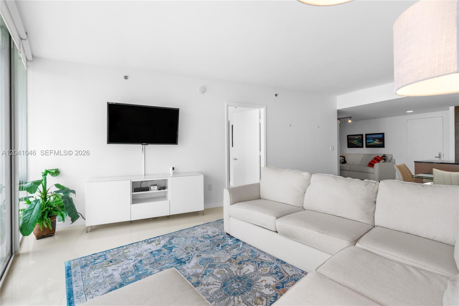 495 Brickell Ave Unit: BAY807