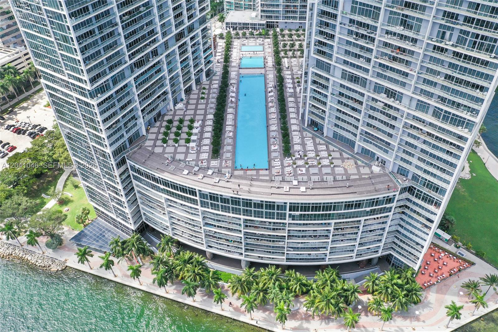 495 Brickell Ave Unit: BAY807