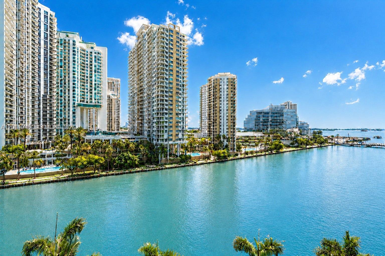 495 Brickell Ave Unit: BAY807