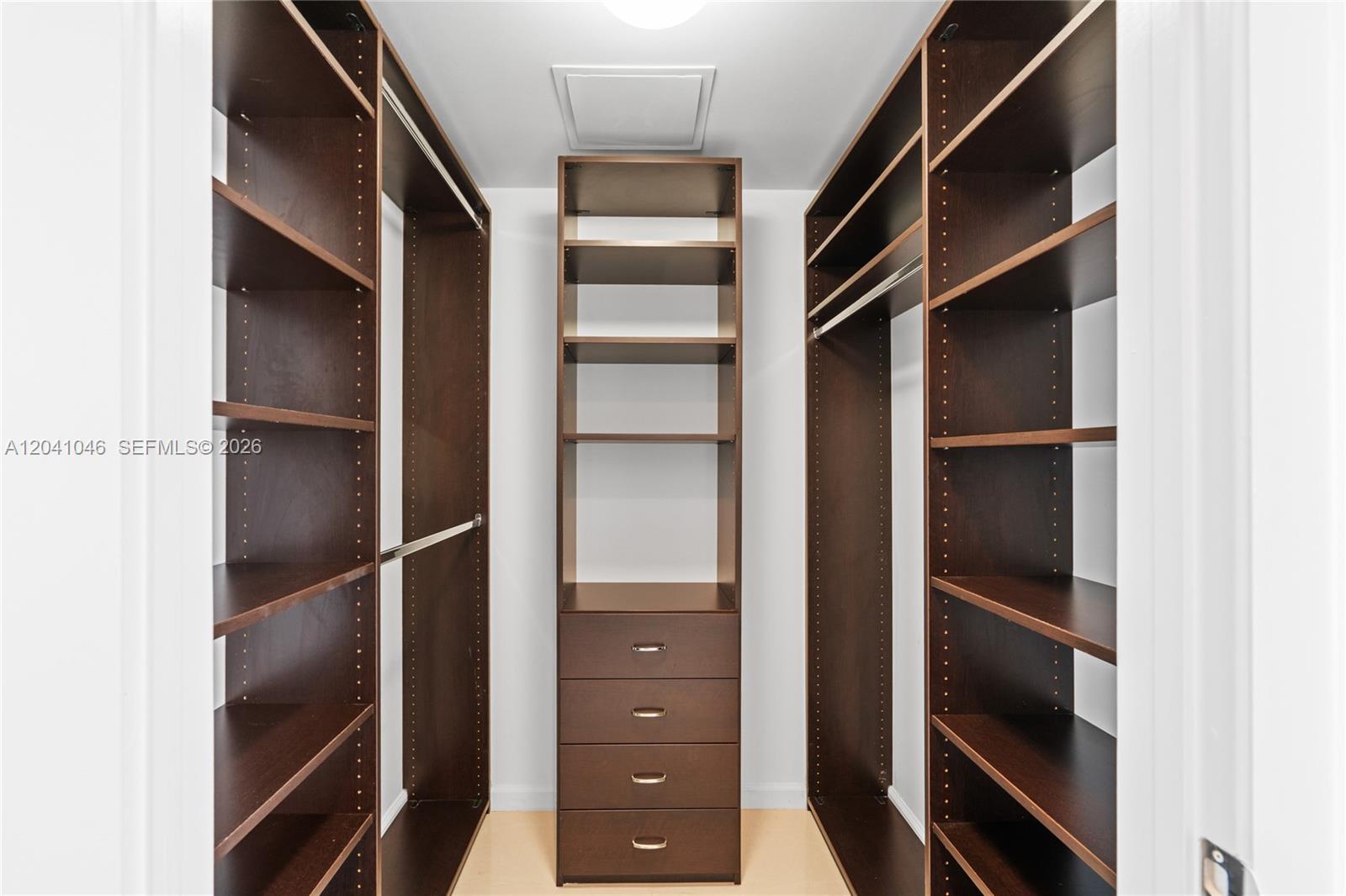 495 Brickell Ave Unit: BAY807