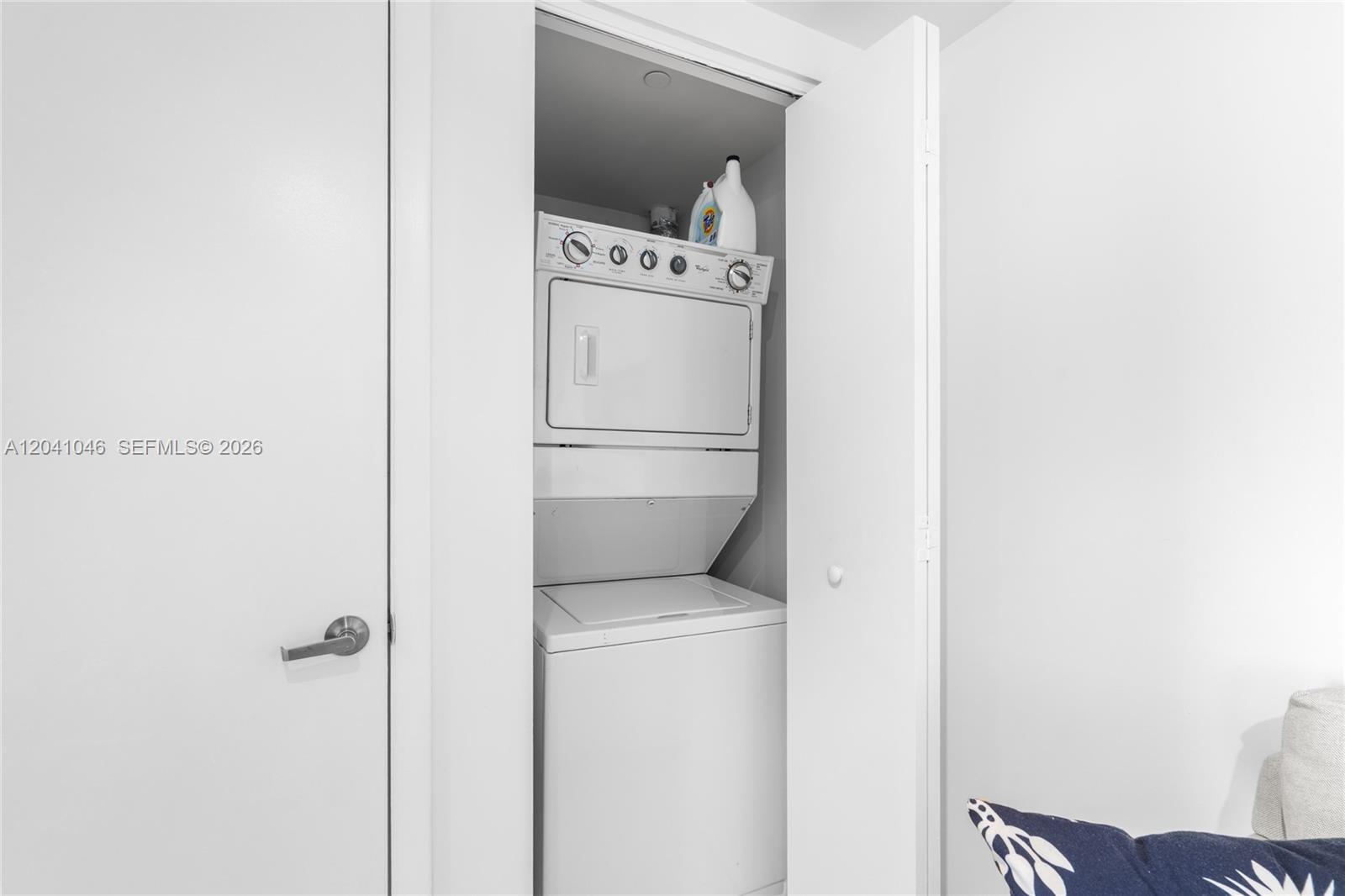 495 Brickell Ave Unit: BAY807