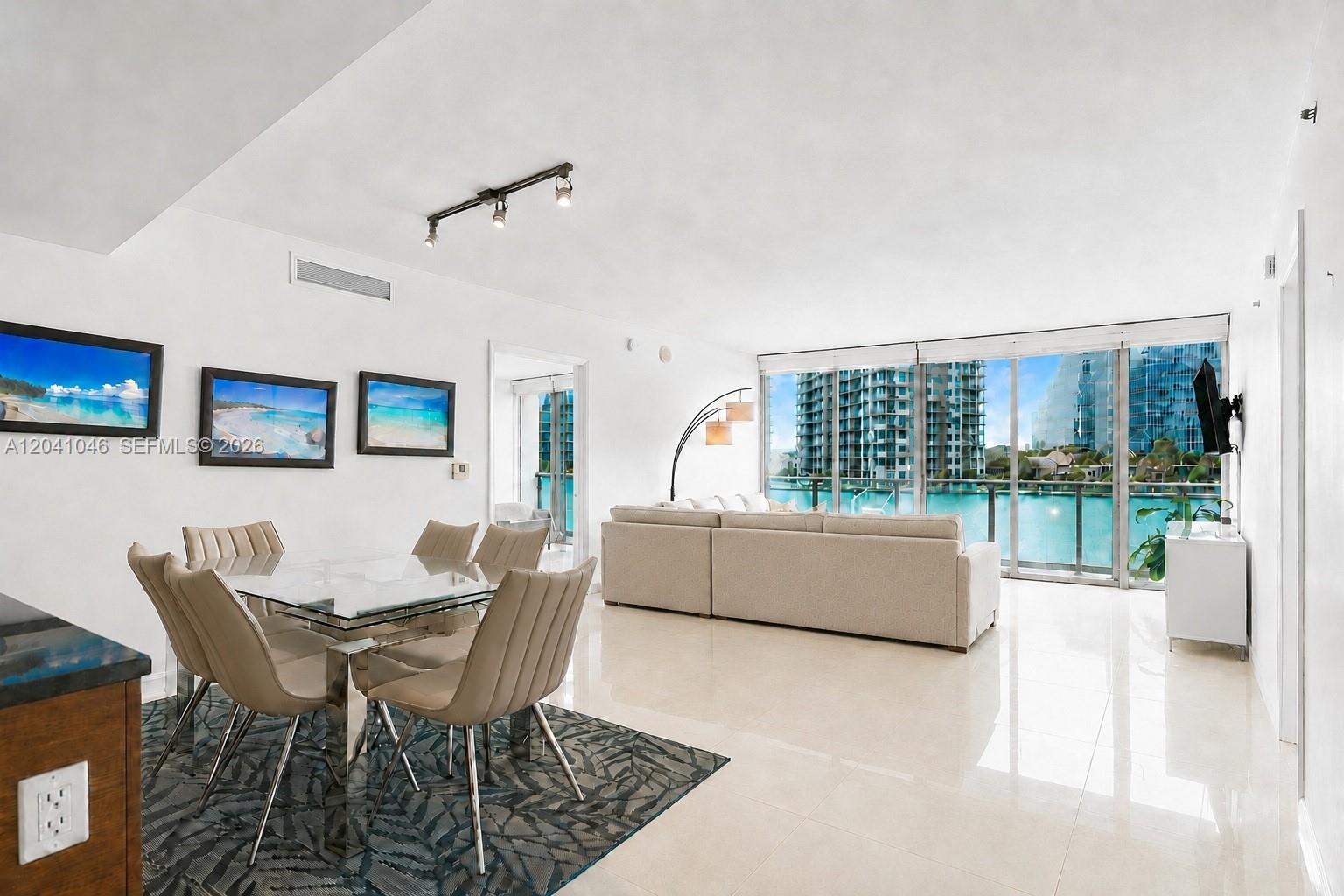 495 Brickell Ave Unit: BAY807