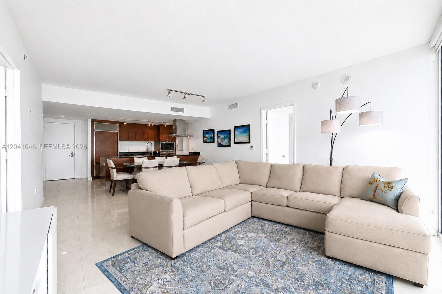 495 Brickell Ave Unit: BAY807