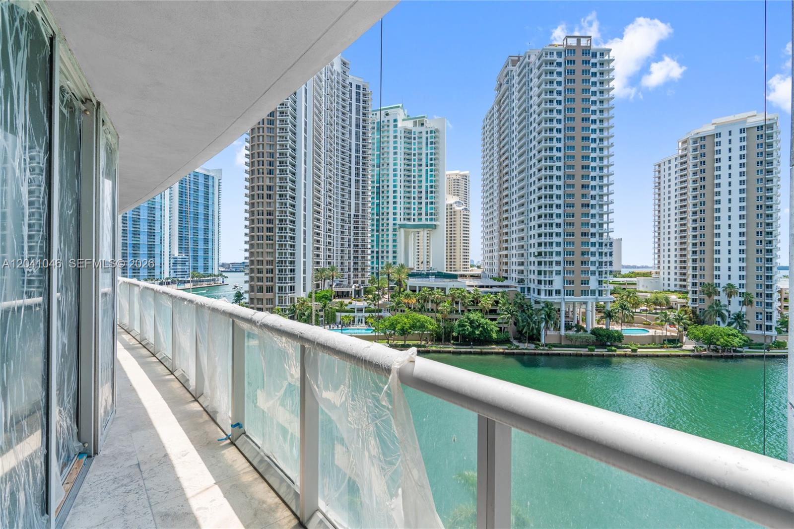 495 Brickell Ave Unit: BAY807