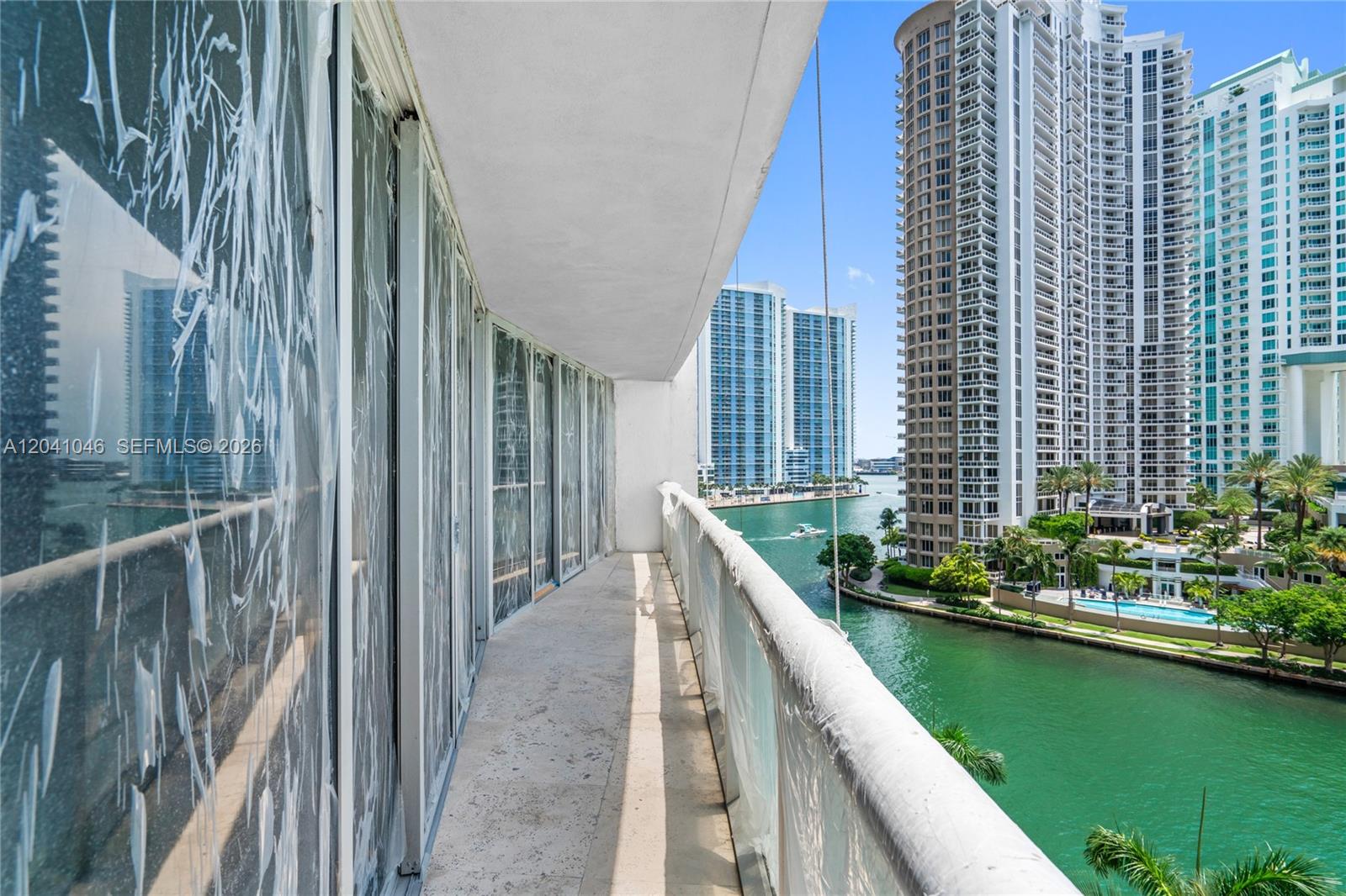 495 Brickell Ave Unit: BAY807