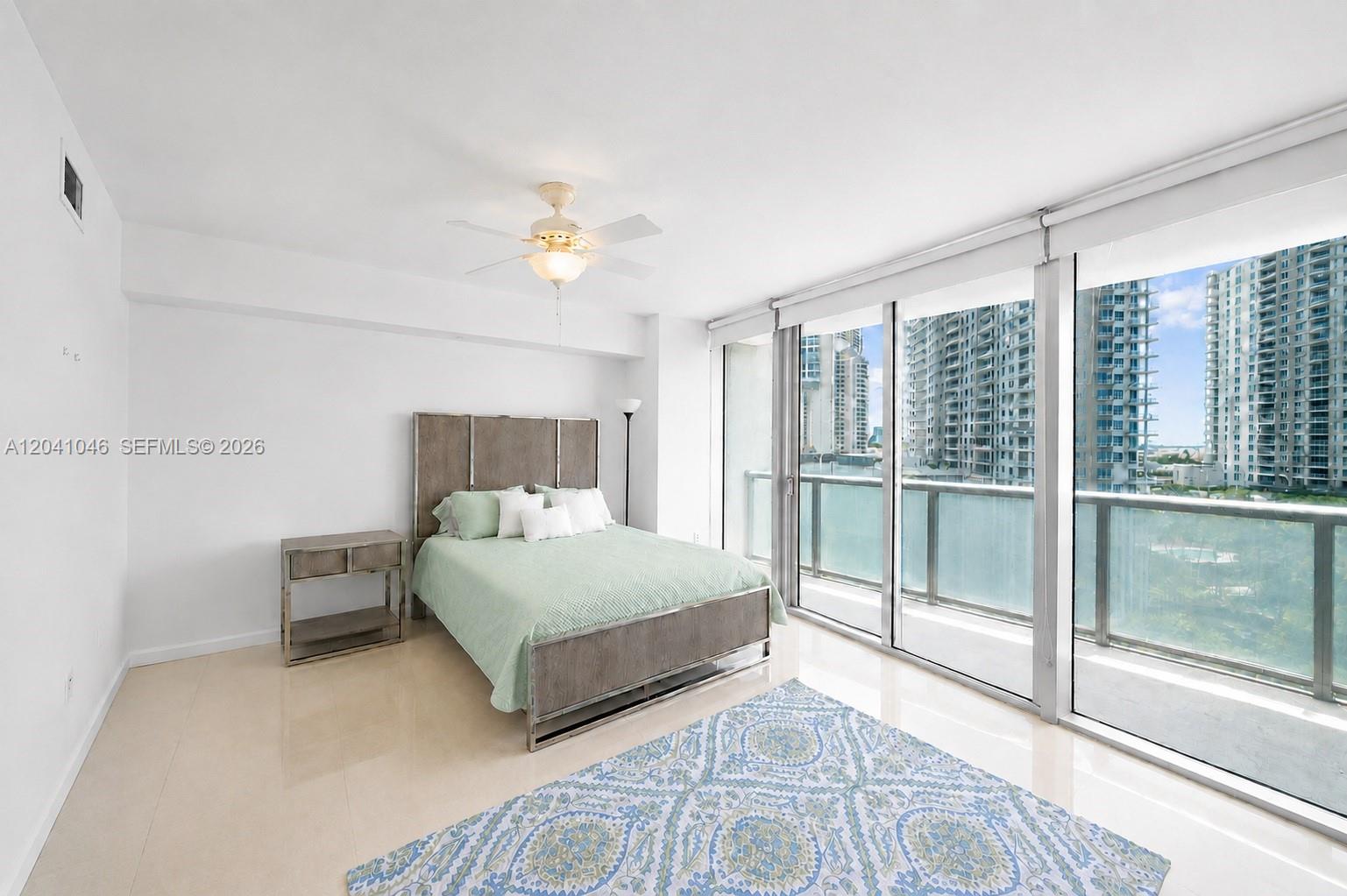 495 Brickell Ave Unit: BAY807