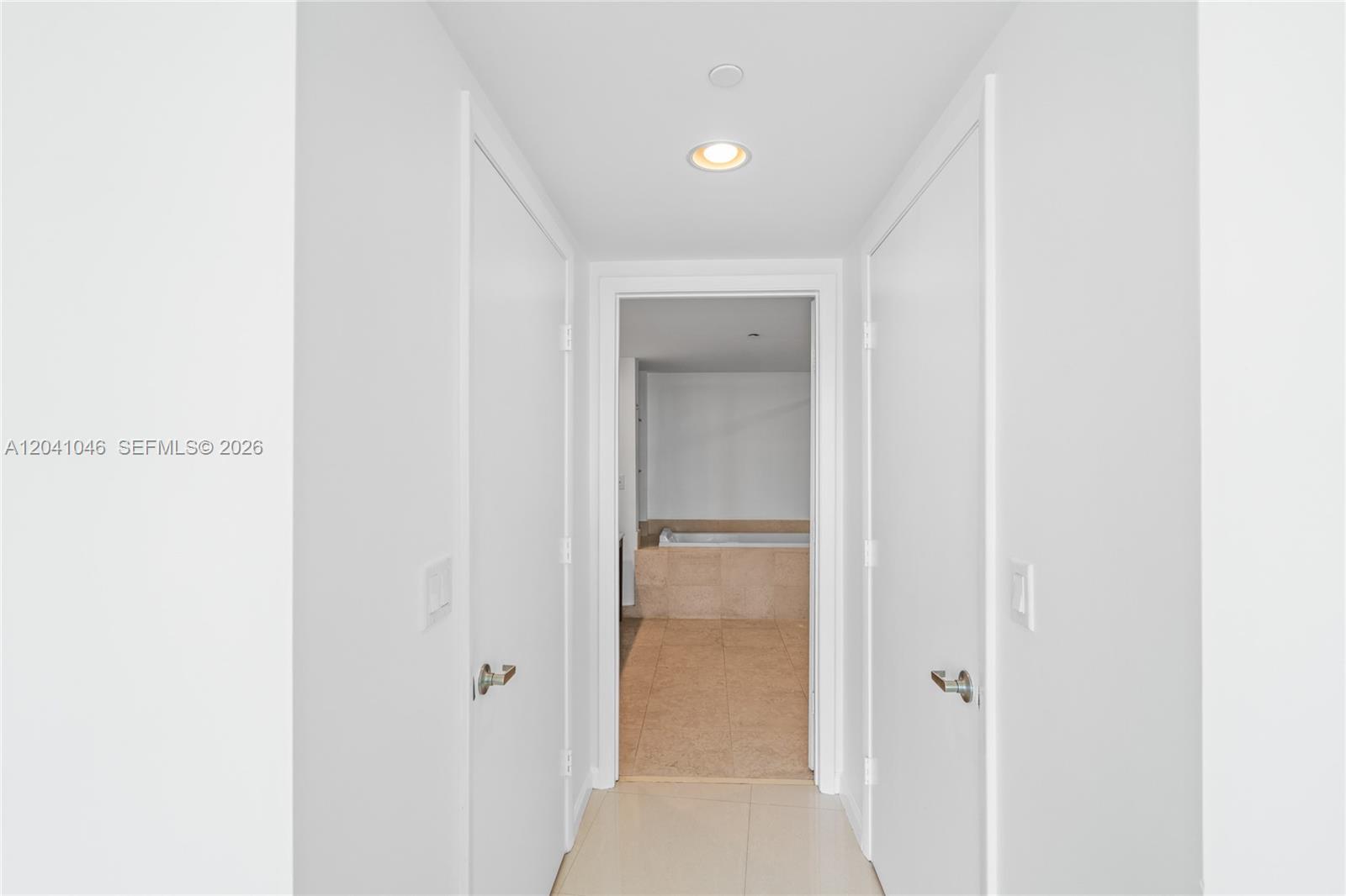 495 Brickell Ave Unit: BAY807