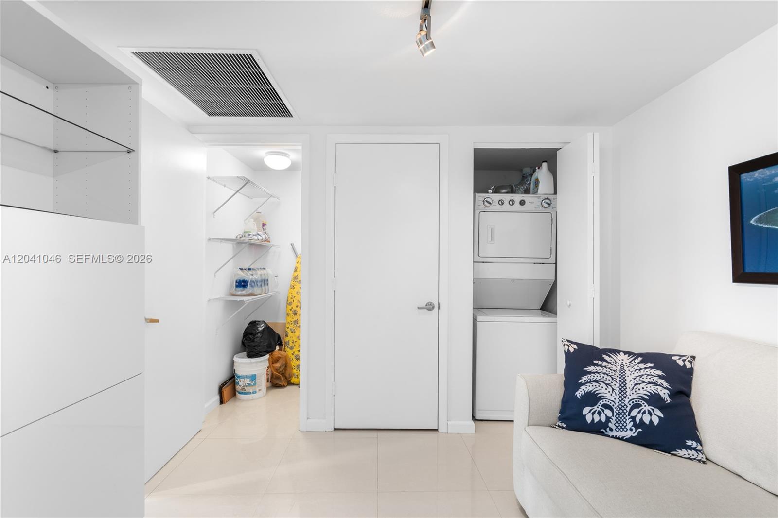 495 Brickell Ave Unit: BAY807