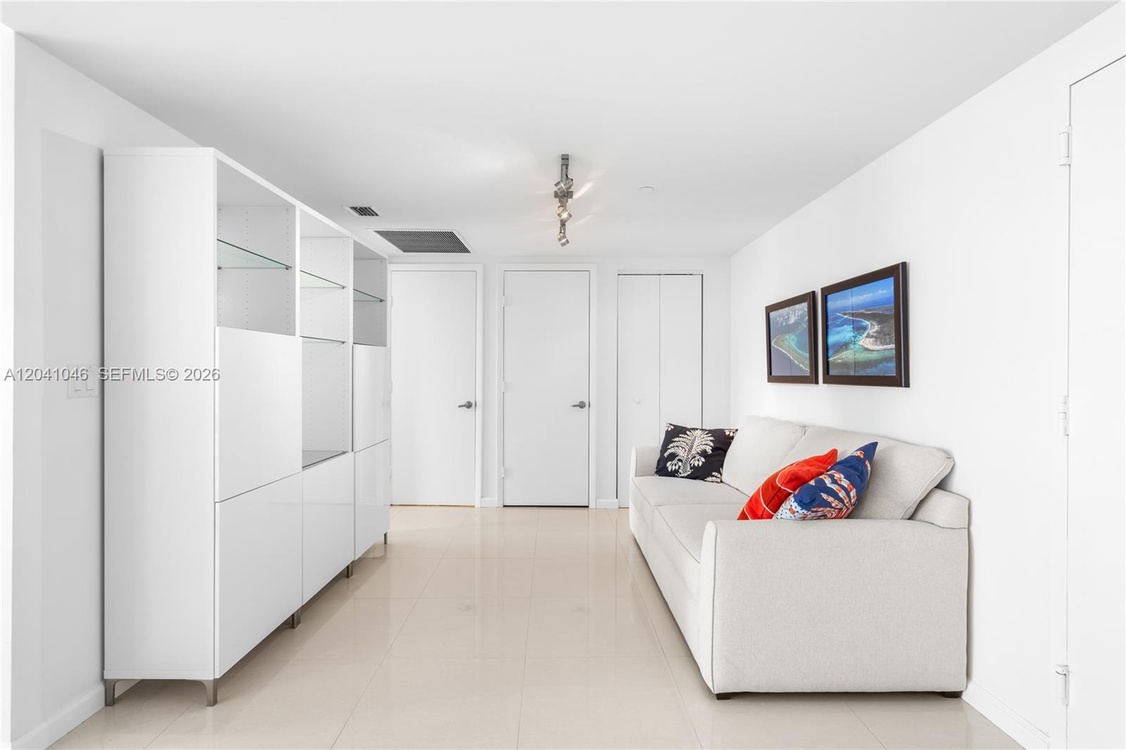 495 Brickell Ave Unit: BAY807