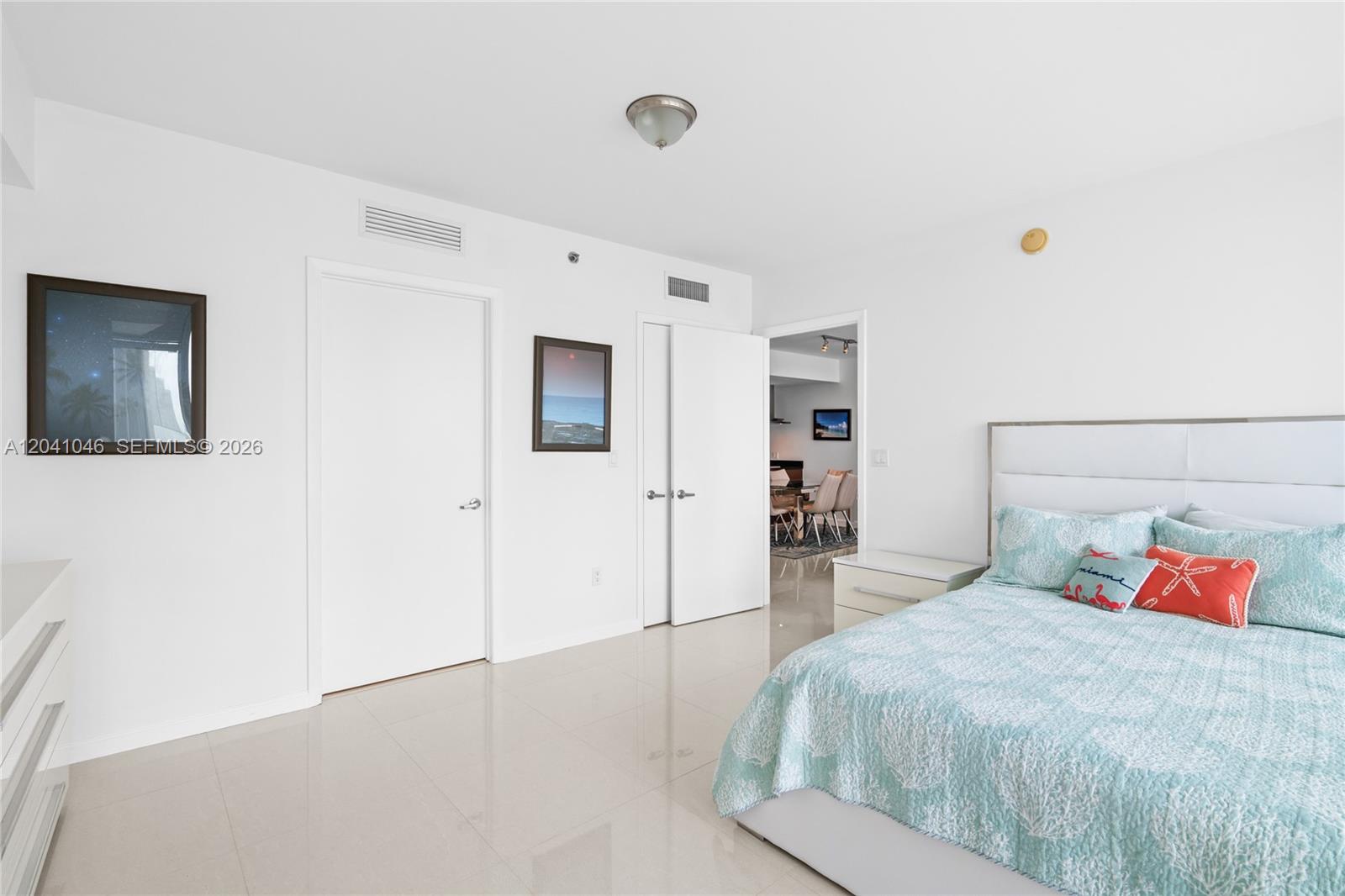 495 Brickell Ave Unit: BAY807