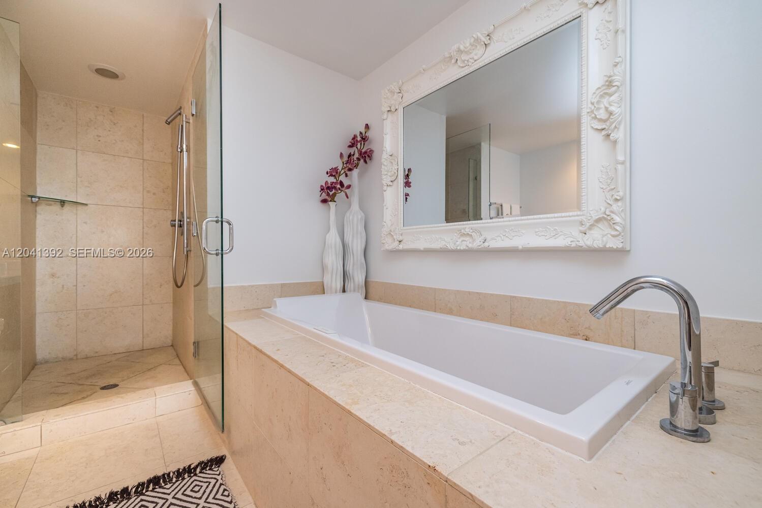 475 BRICKELL AVE # 4715