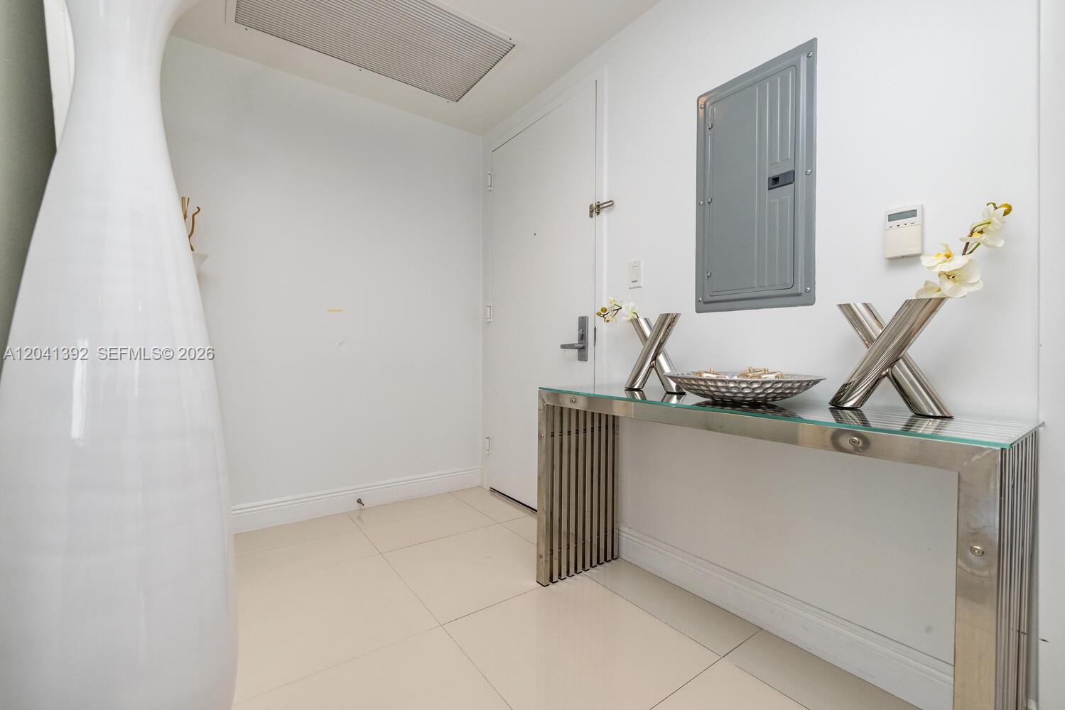 475 BRICKELL AVE # 4715