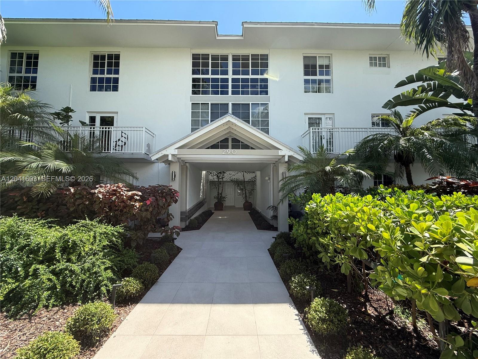 290 Sunrise Dr # K Unit: 3-K
