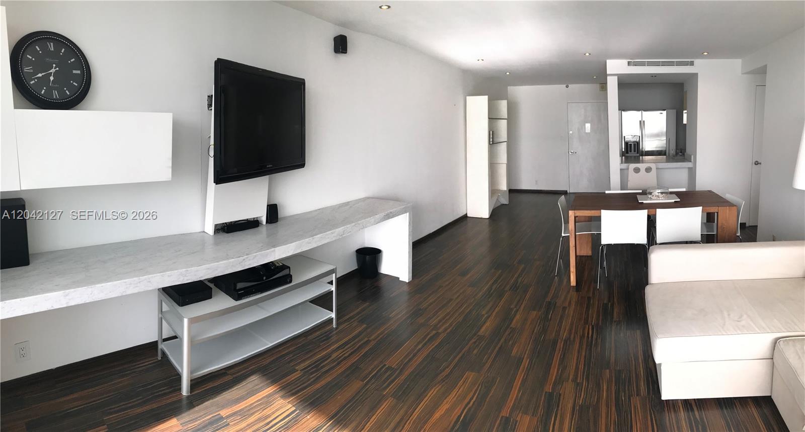 1000 WEST AVE # 318