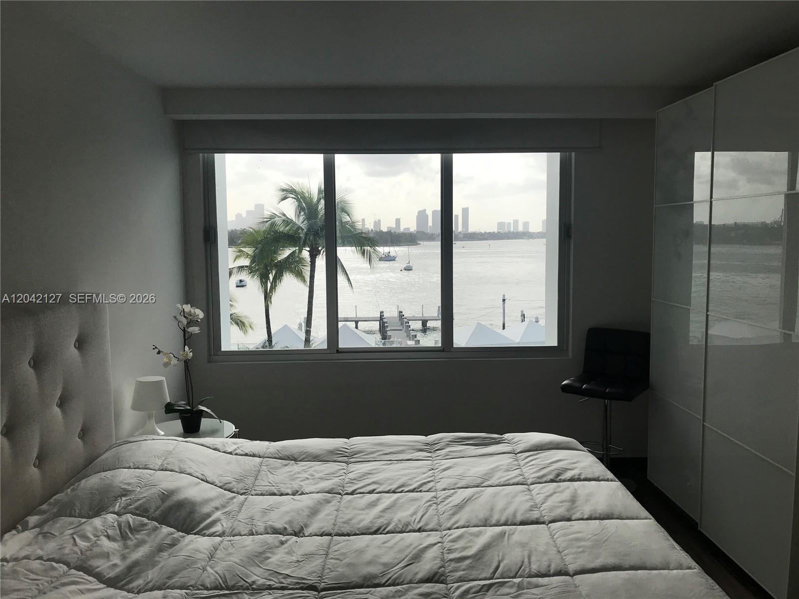 1000 WEST AVE # 318
