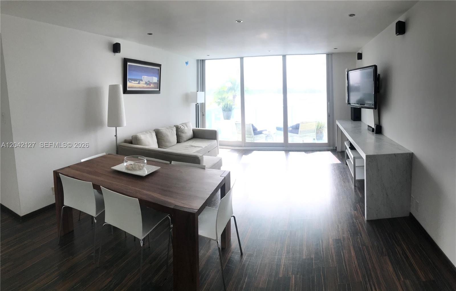1000 WEST AVE # 318