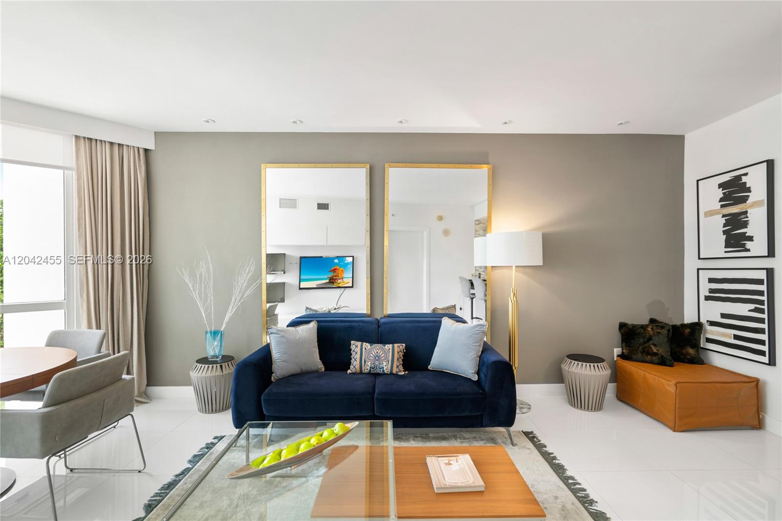 18201 Collins Ave # 603