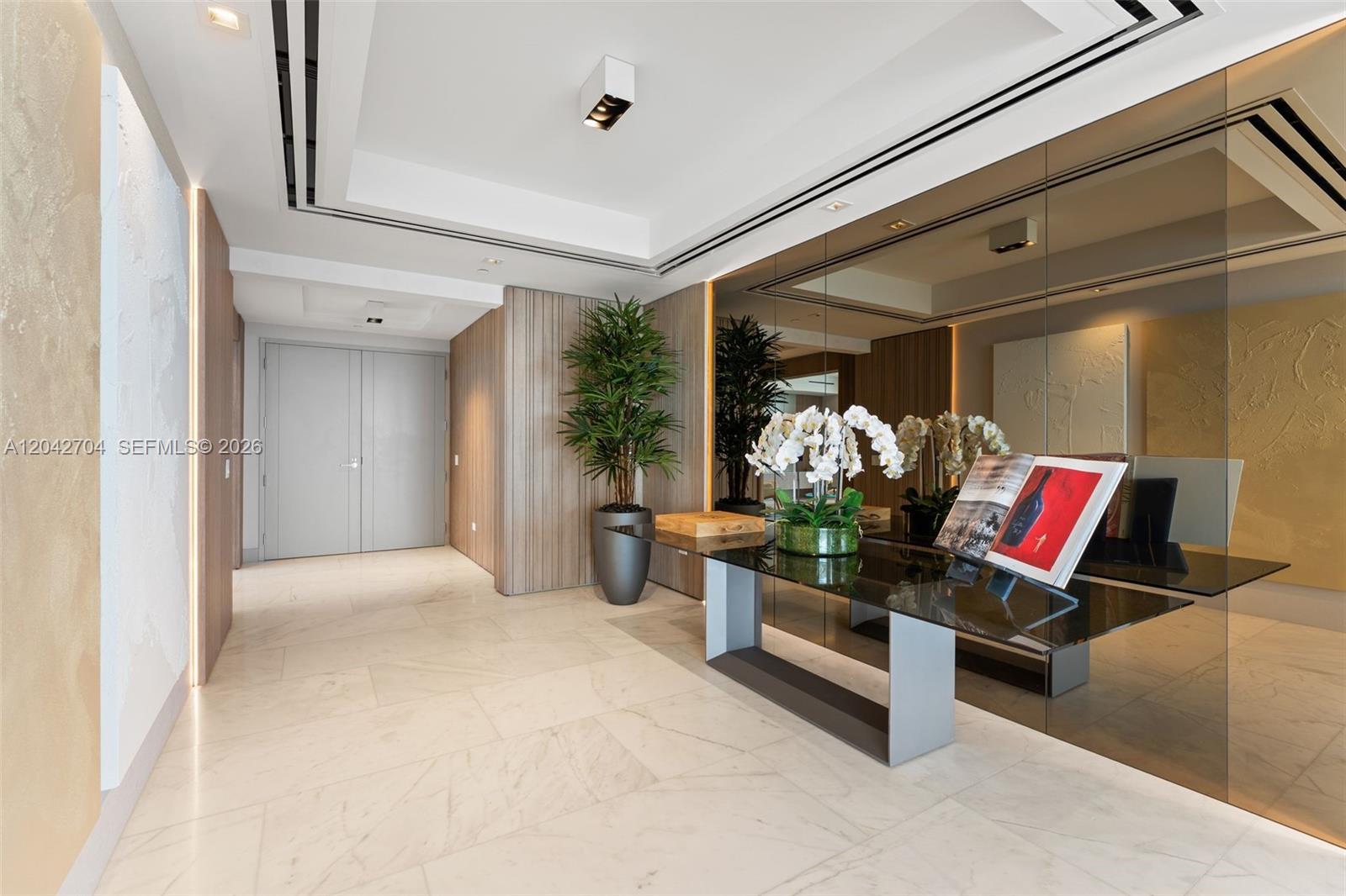 18501 Collins Ave # 04 Unit: 4003-04