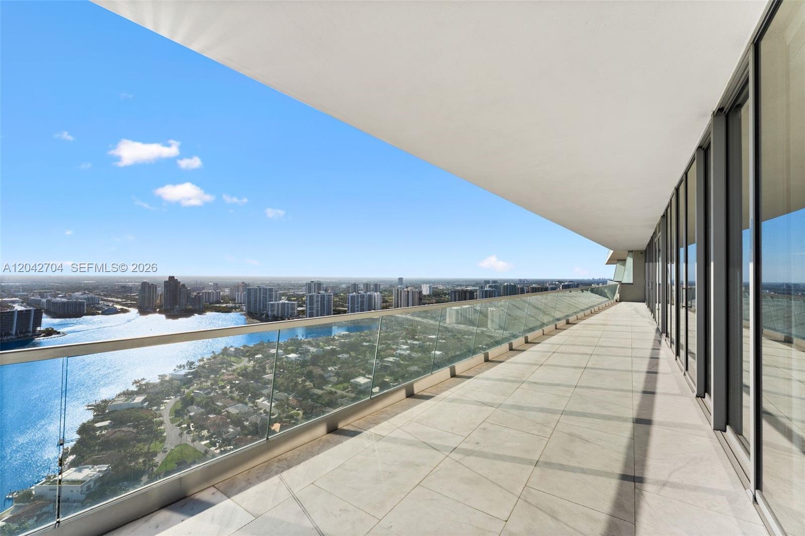 18501 Collins Ave # 04 Unit: 4003-04