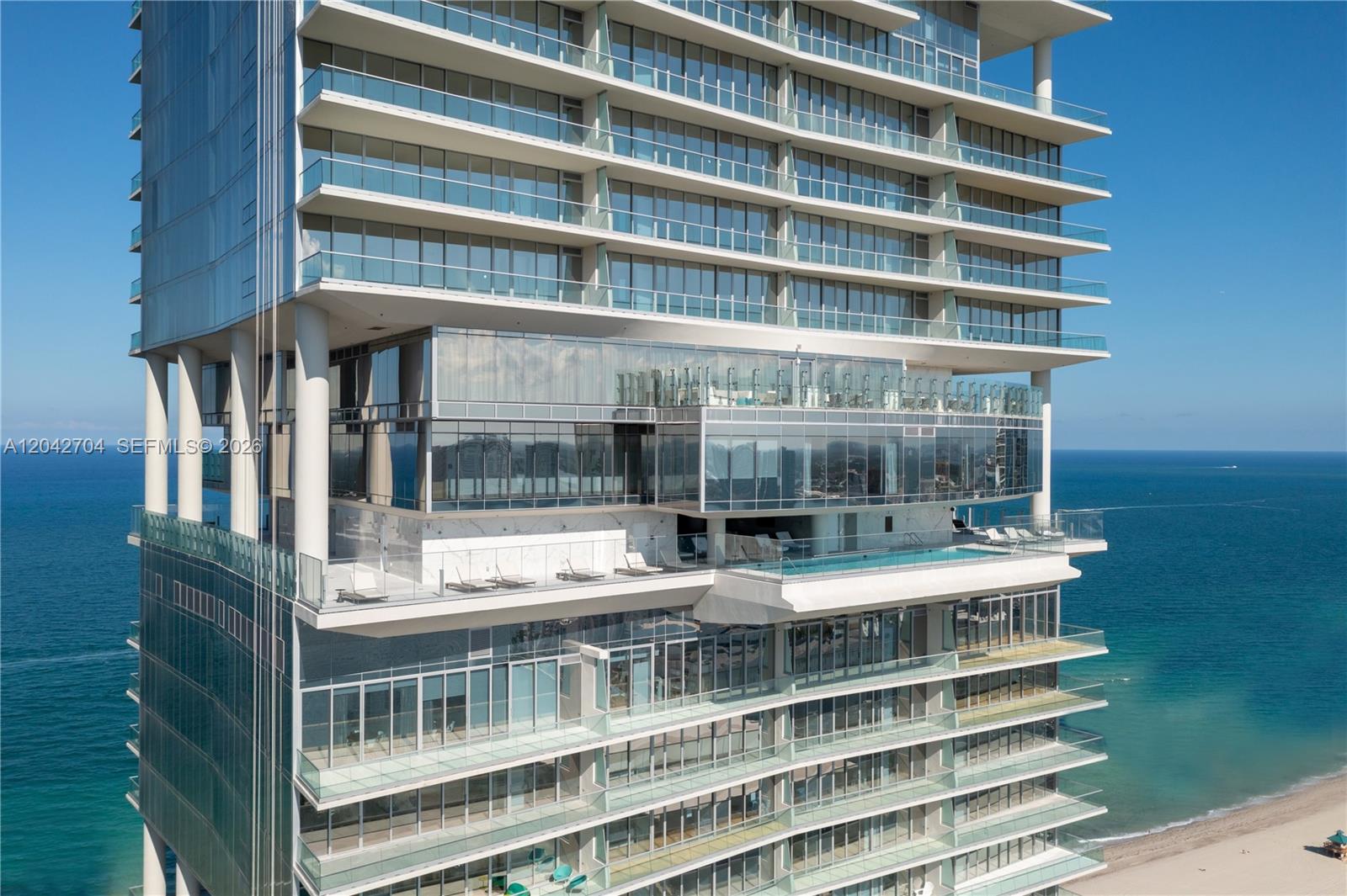 18501 Collins Ave # 04 Unit: 4003-04