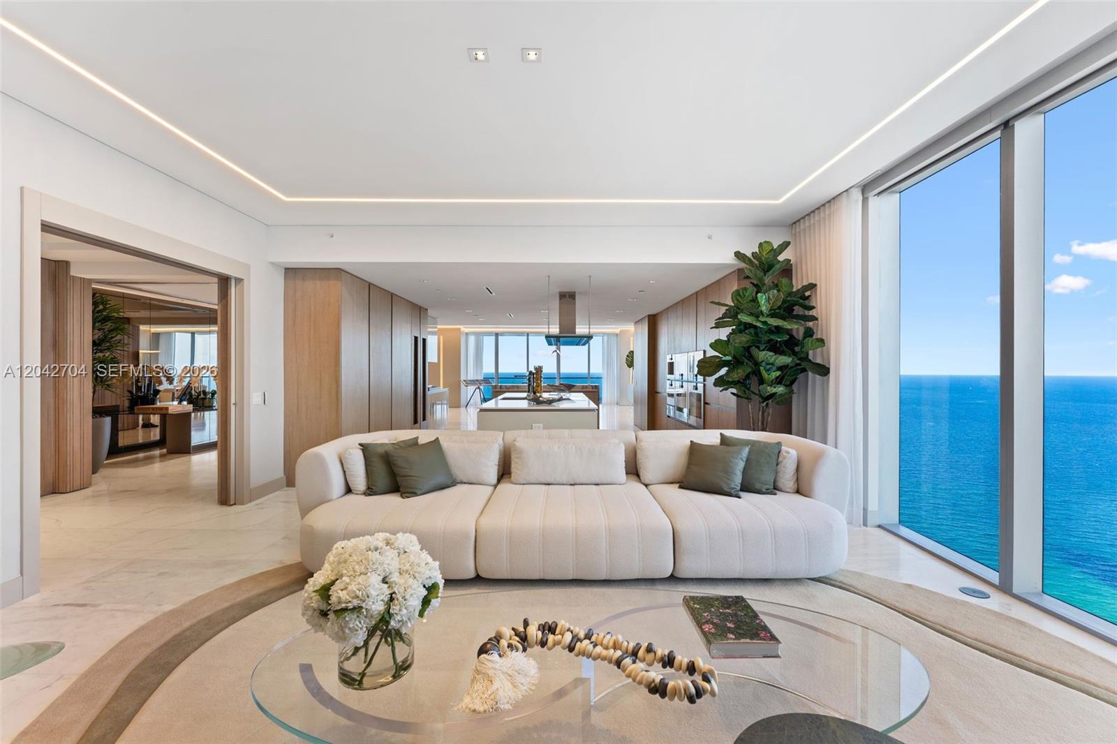 18501 Collins Ave # 04 Unit: 4003-04