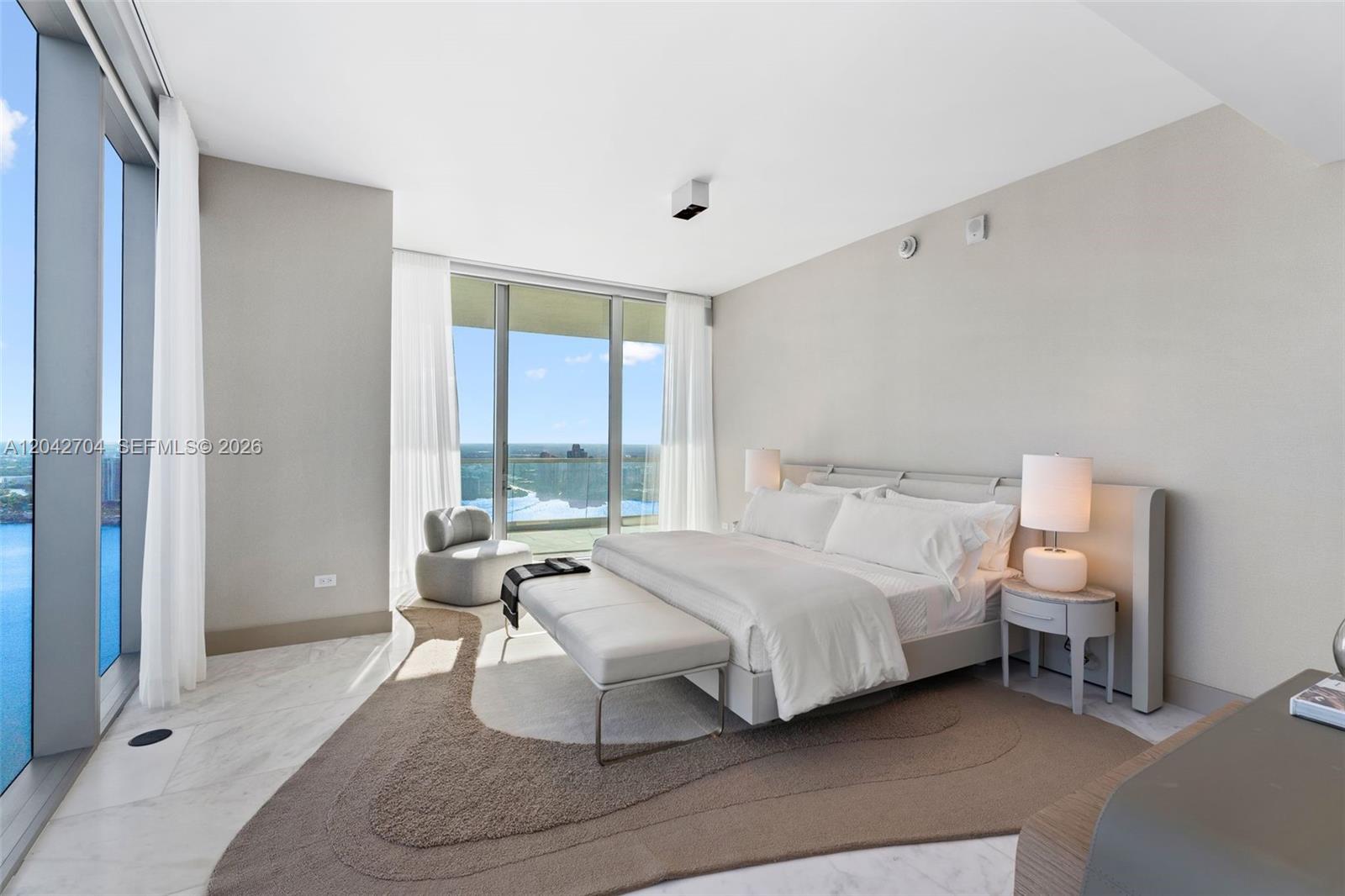 18501 Collins Ave # 04 Unit: 4003-04