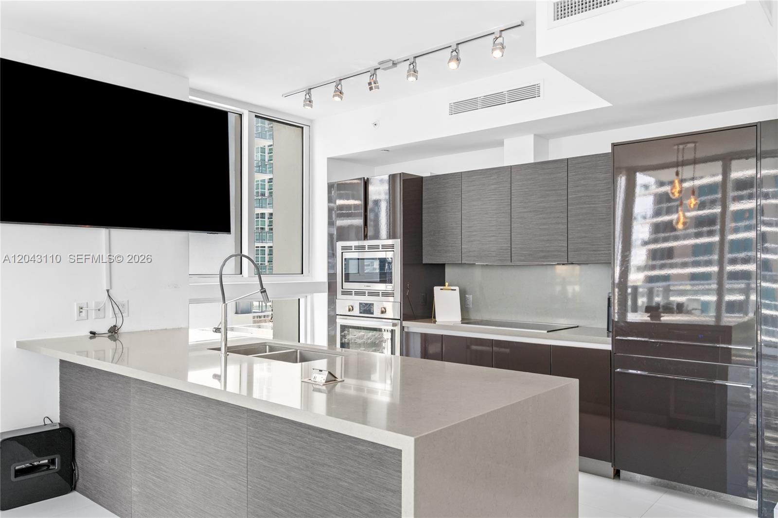 1080 Brickell Ave # 1509