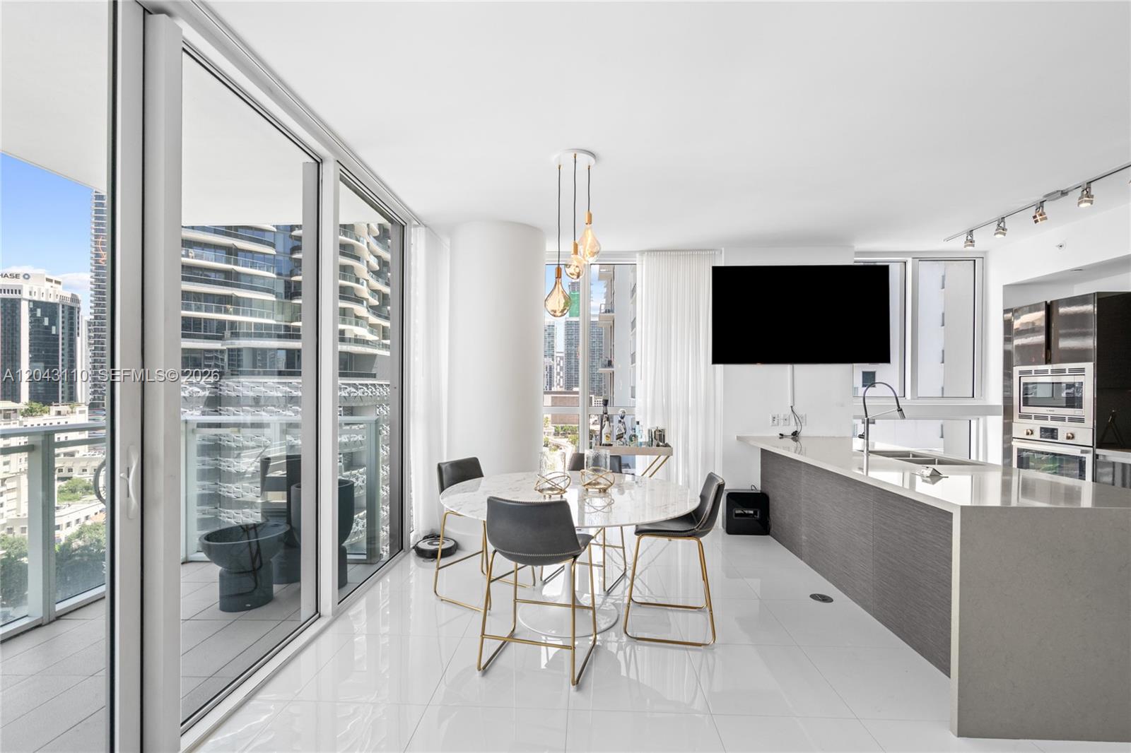 1080 Brickell Ave # 1509