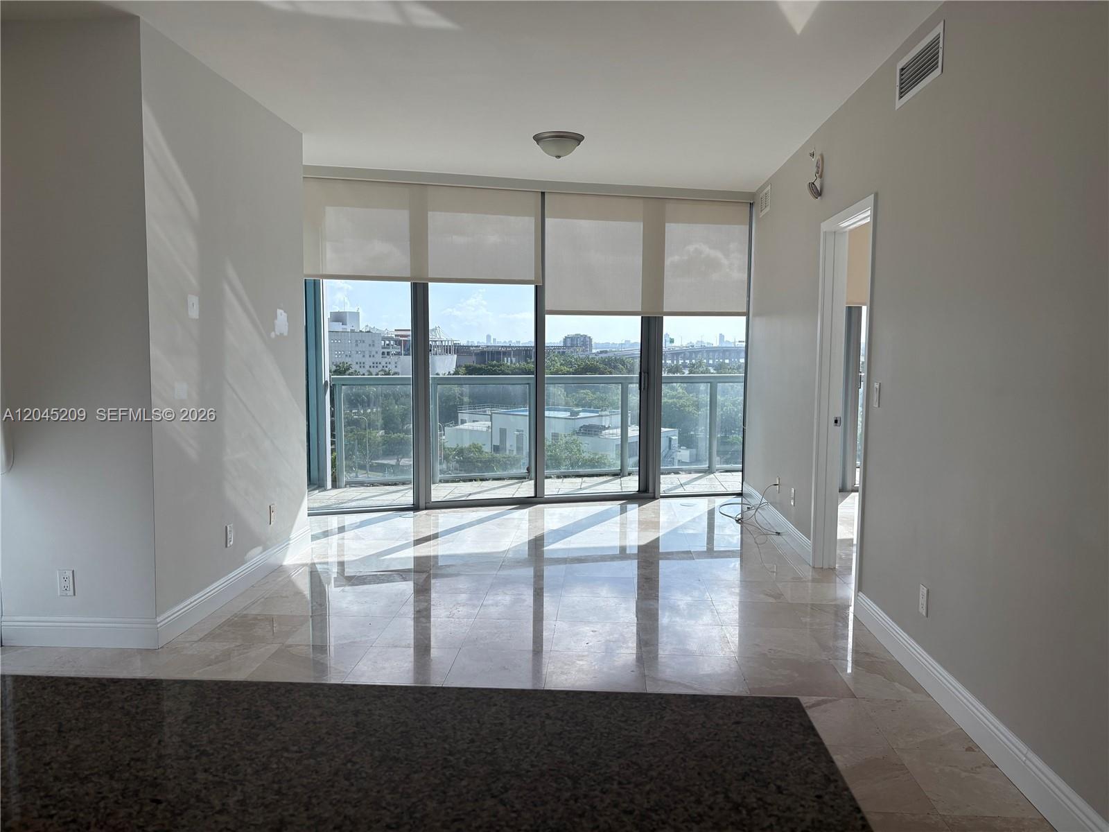 888 Biscayne Blvd # 712