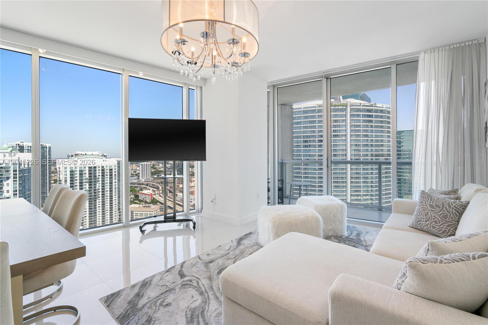 475 Brickell Ave # 4315