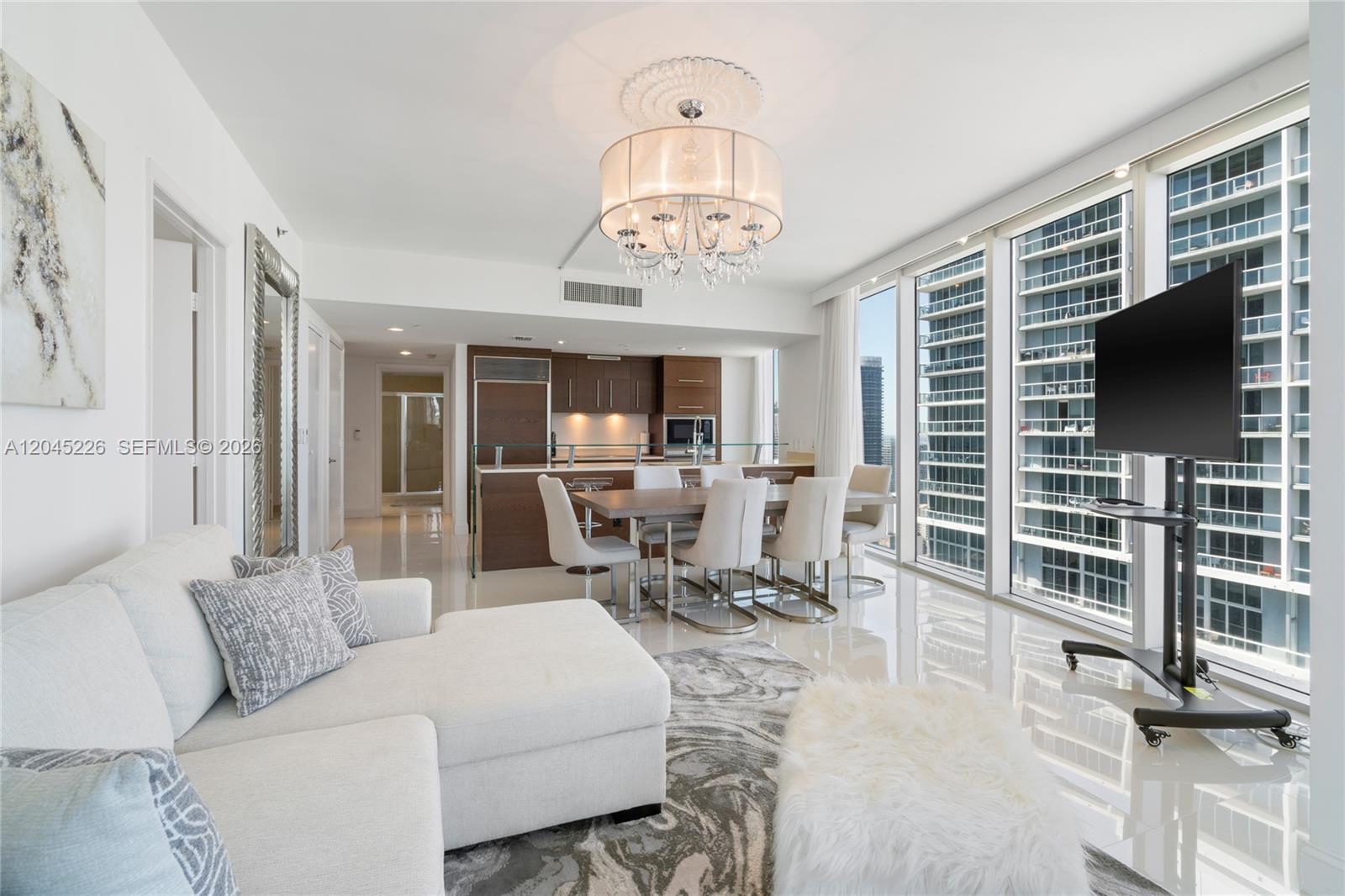 475 Brickell Ave # 4315