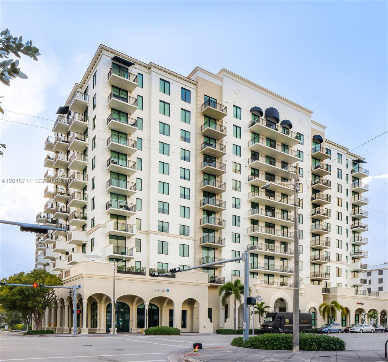 1300 Ponce De Leon Blvd # 608