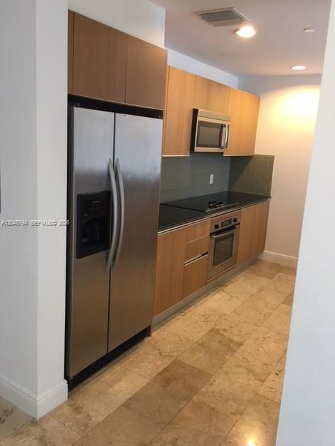 1060 BRICKELL AV # 1901
