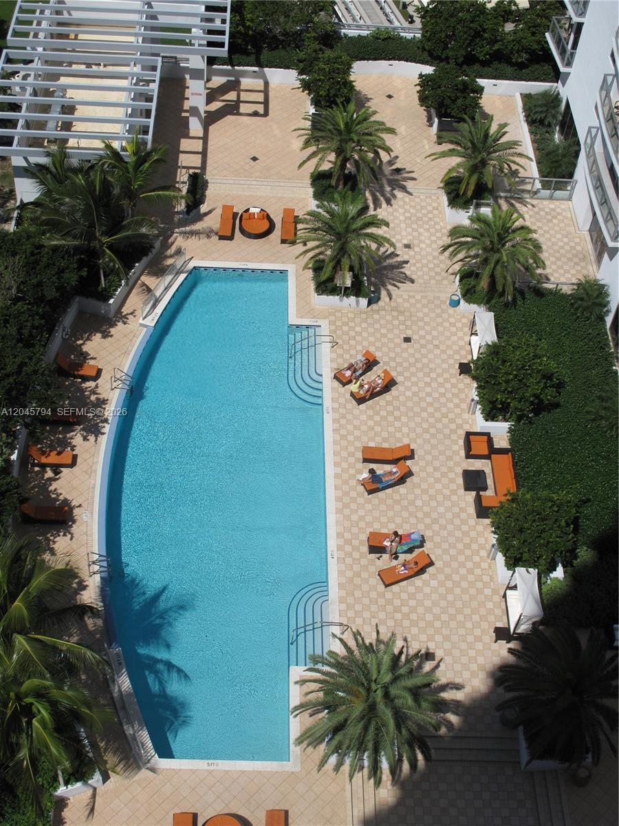 1060 BRICKELL AV # 1901