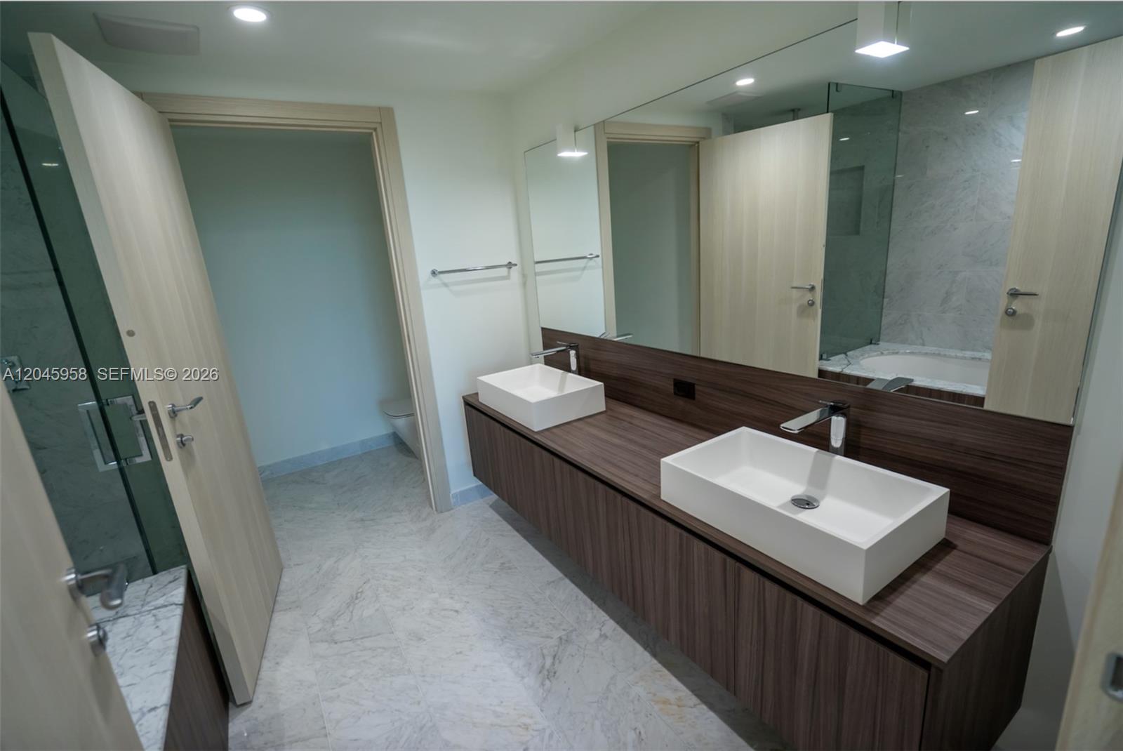 1000 Brickell Plaza # 2506