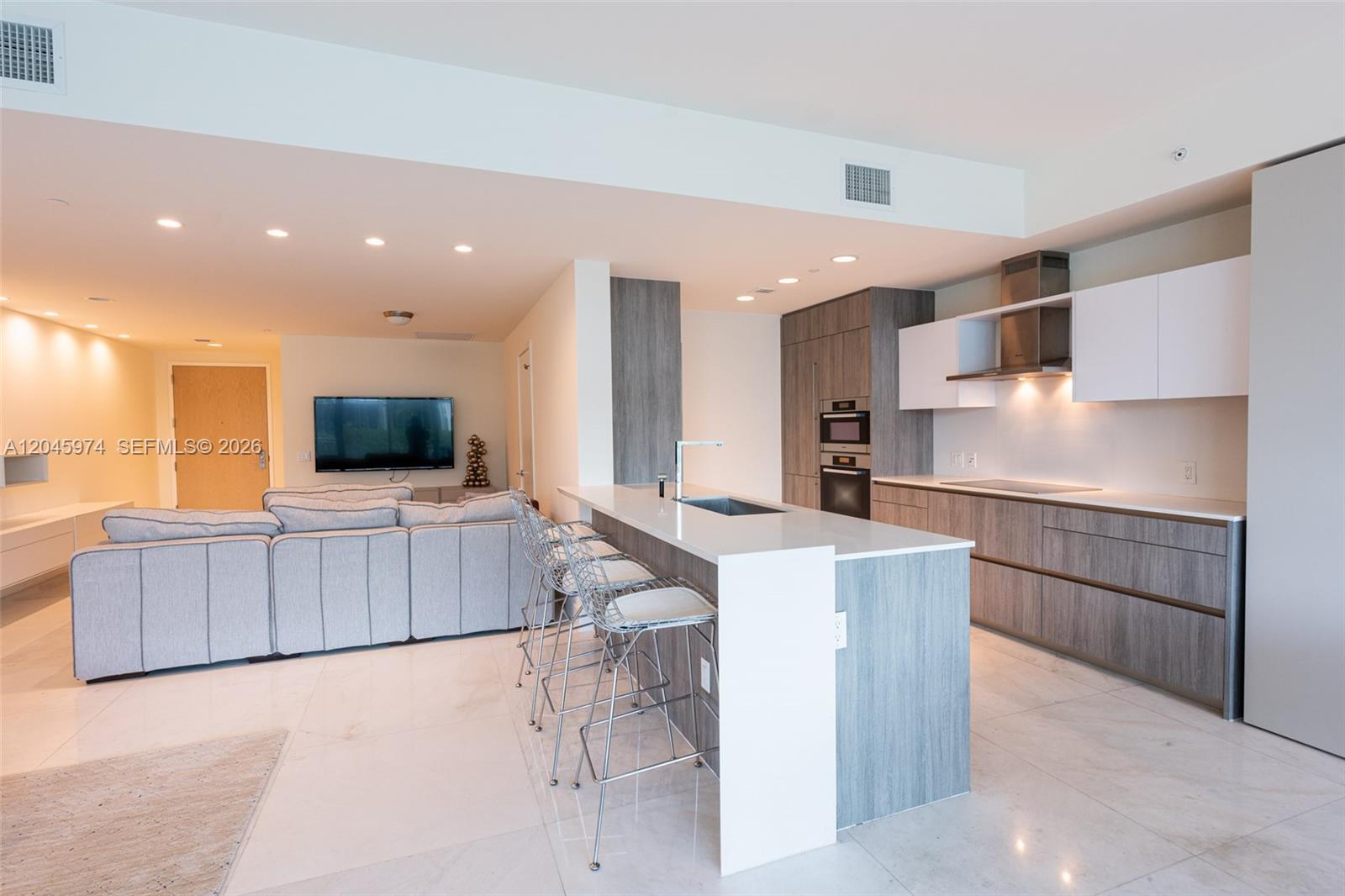 360 Ocean Dr # 205S