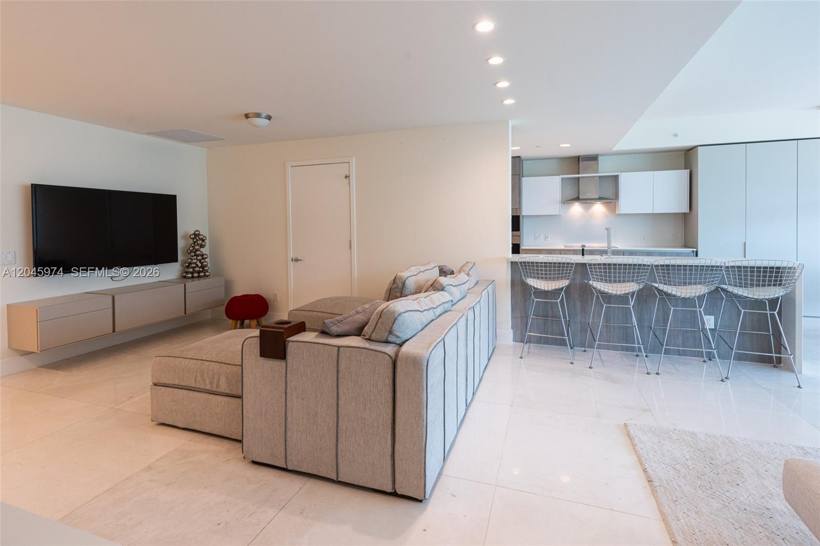 360 Ocean Dr # 205S