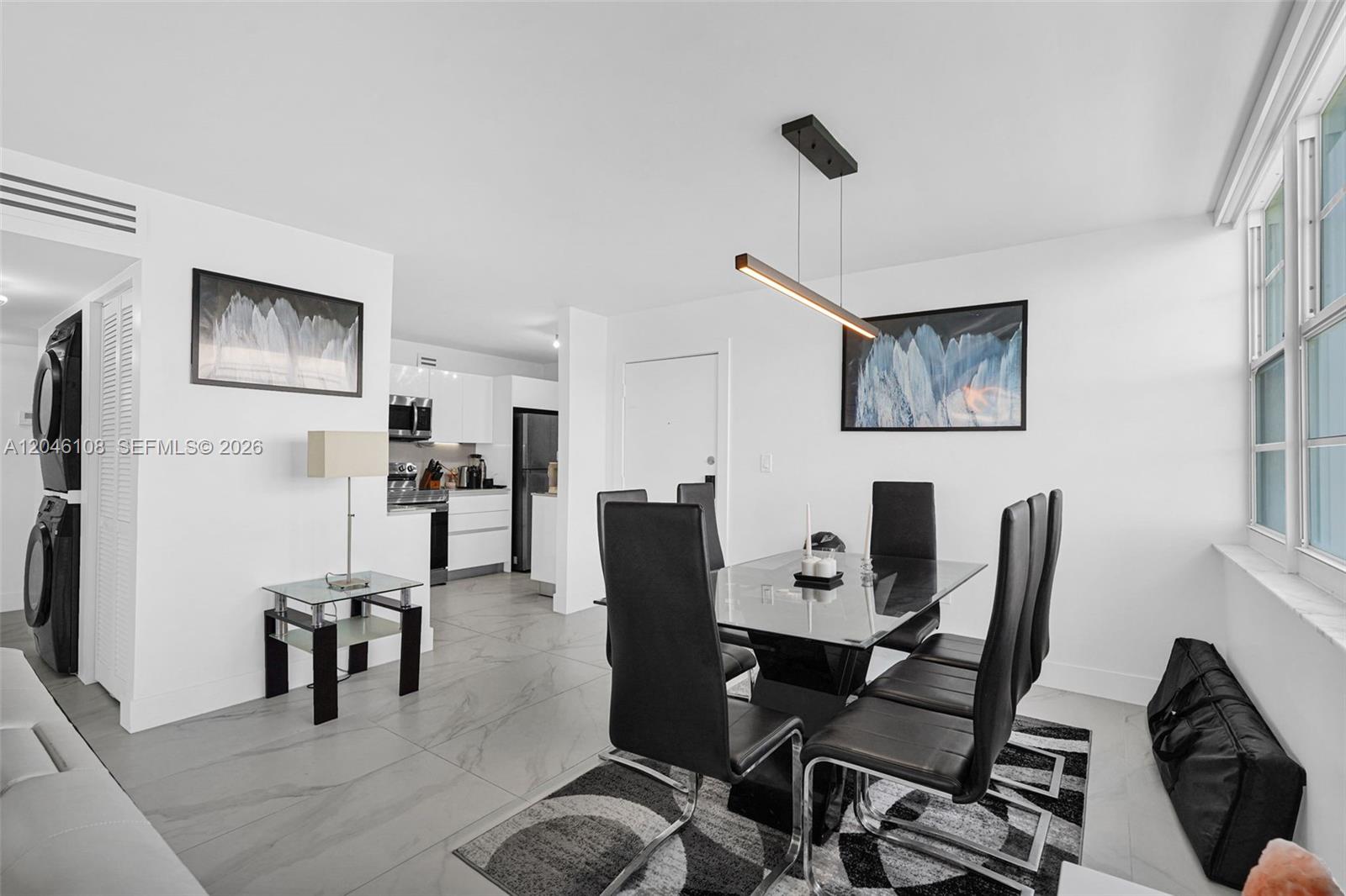 2016 Bay Dr # 808