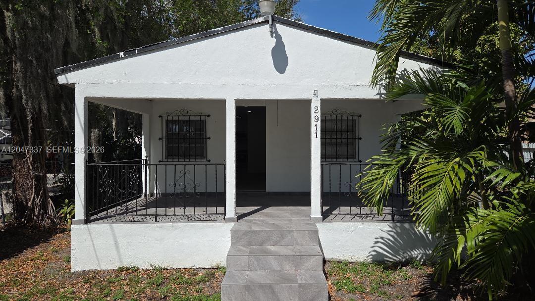 2911 NW 30th St