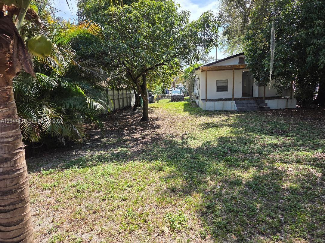 2911 NW 30th St