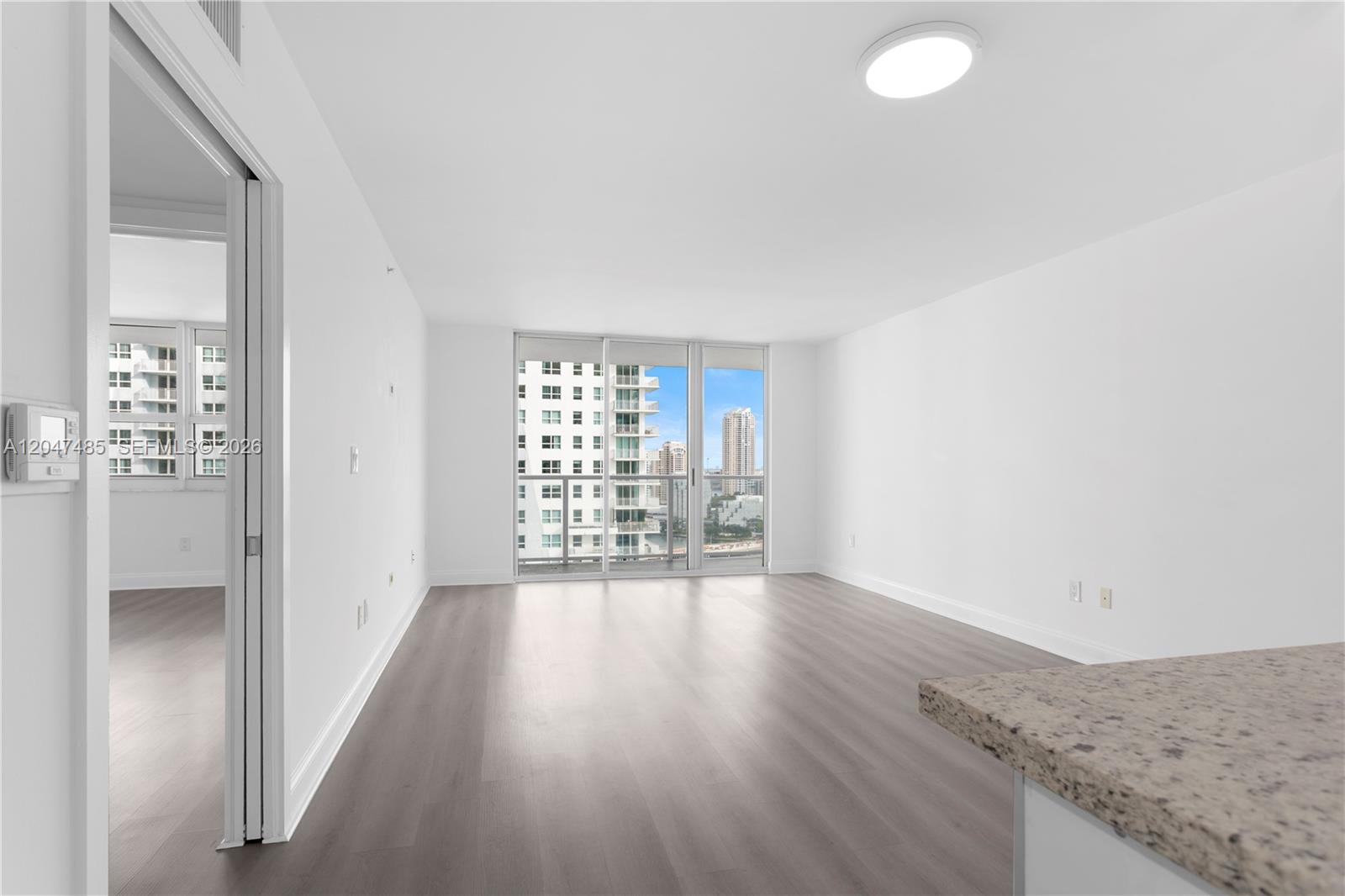 1155 Brickell Bay Dr # 2206