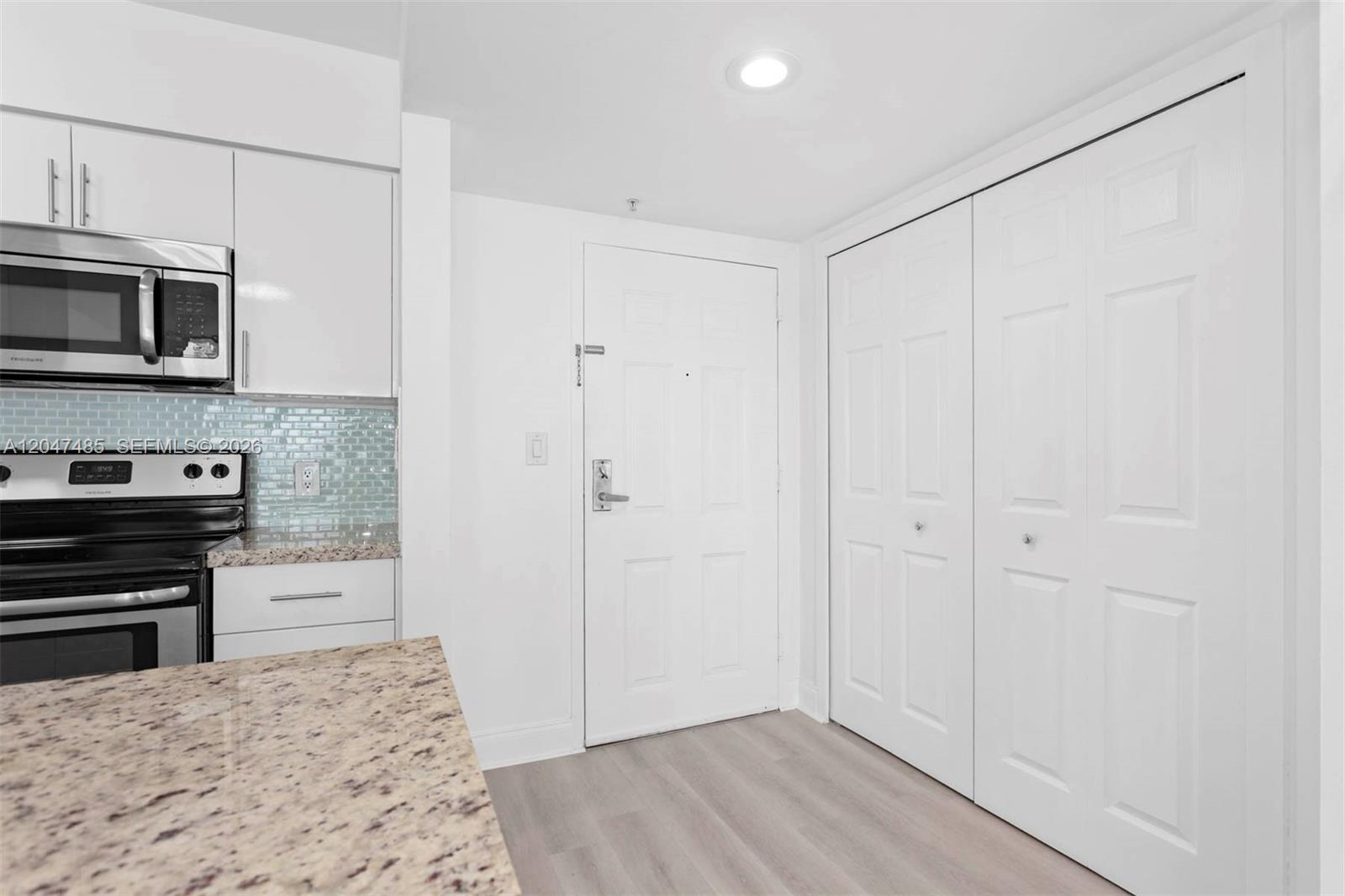 1155 Brickell Bay Dr # 2206