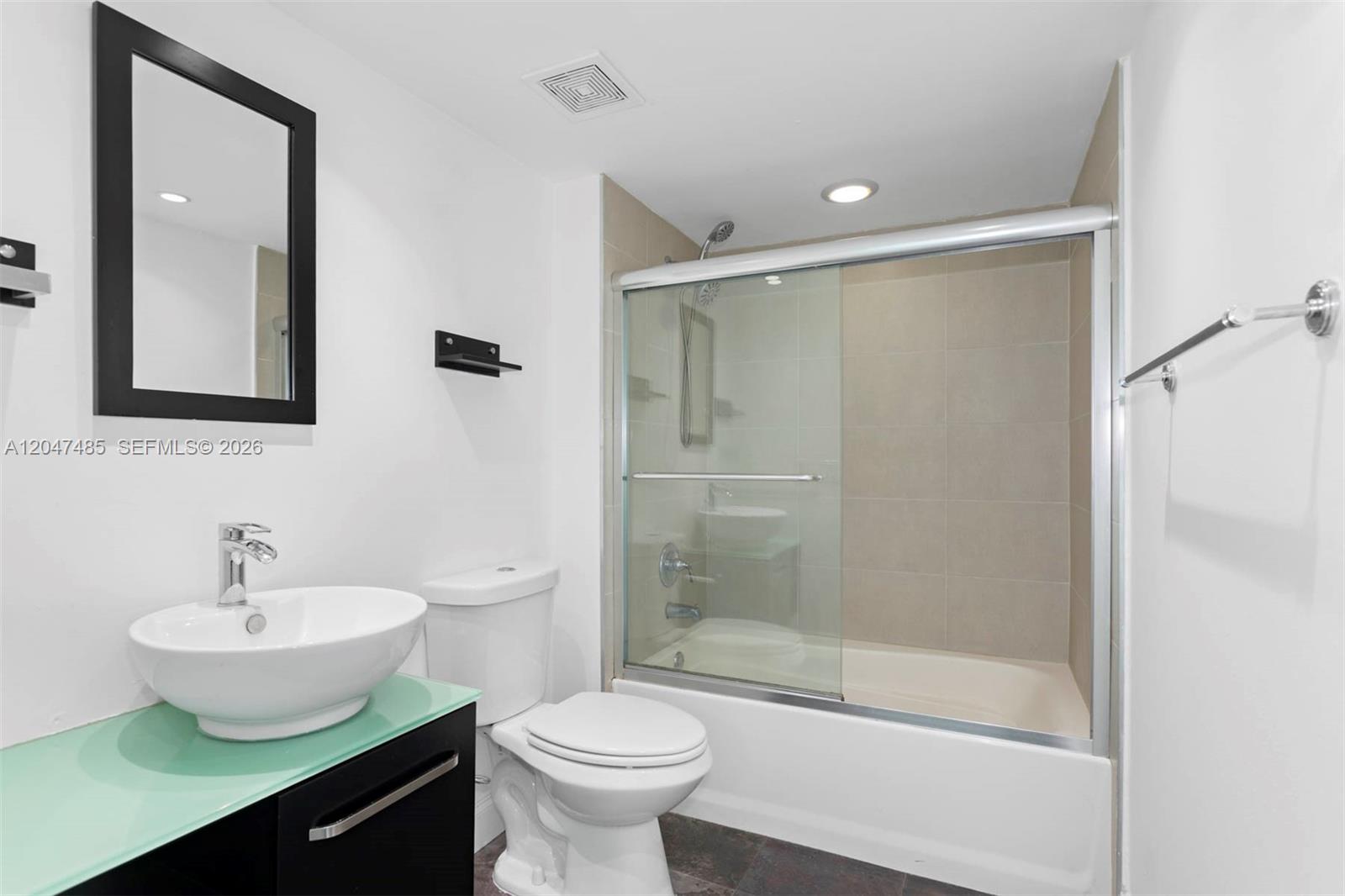 1155 Brickell Bay Dr # 2206