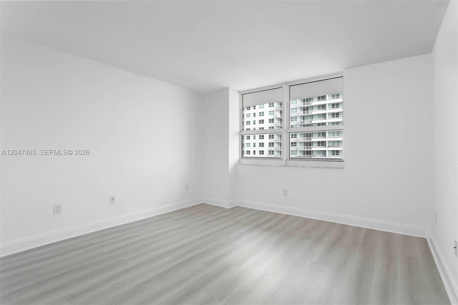 1155 Brickell Bay Dr # 2206