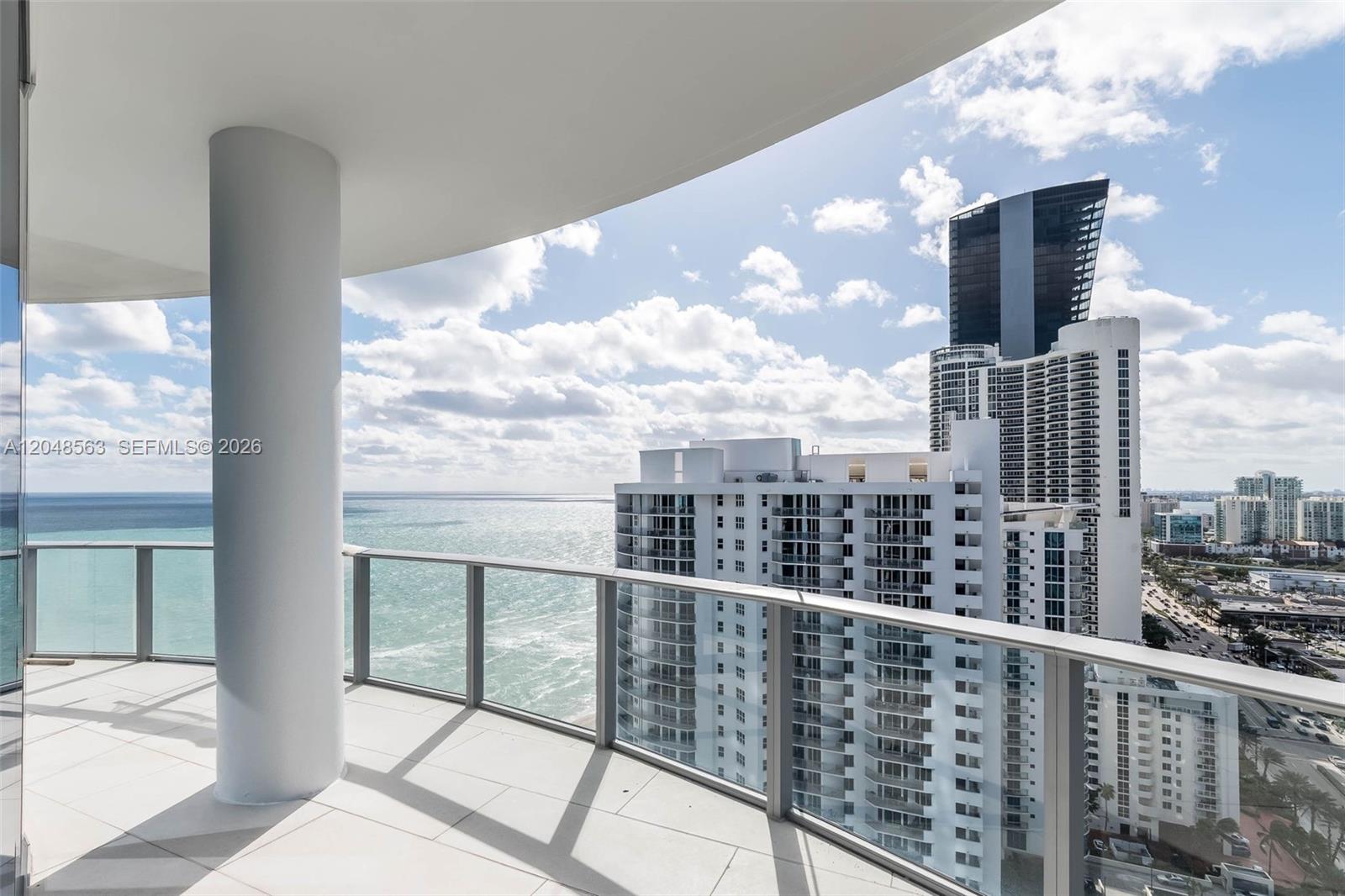 17475 Collins Ave # 2003