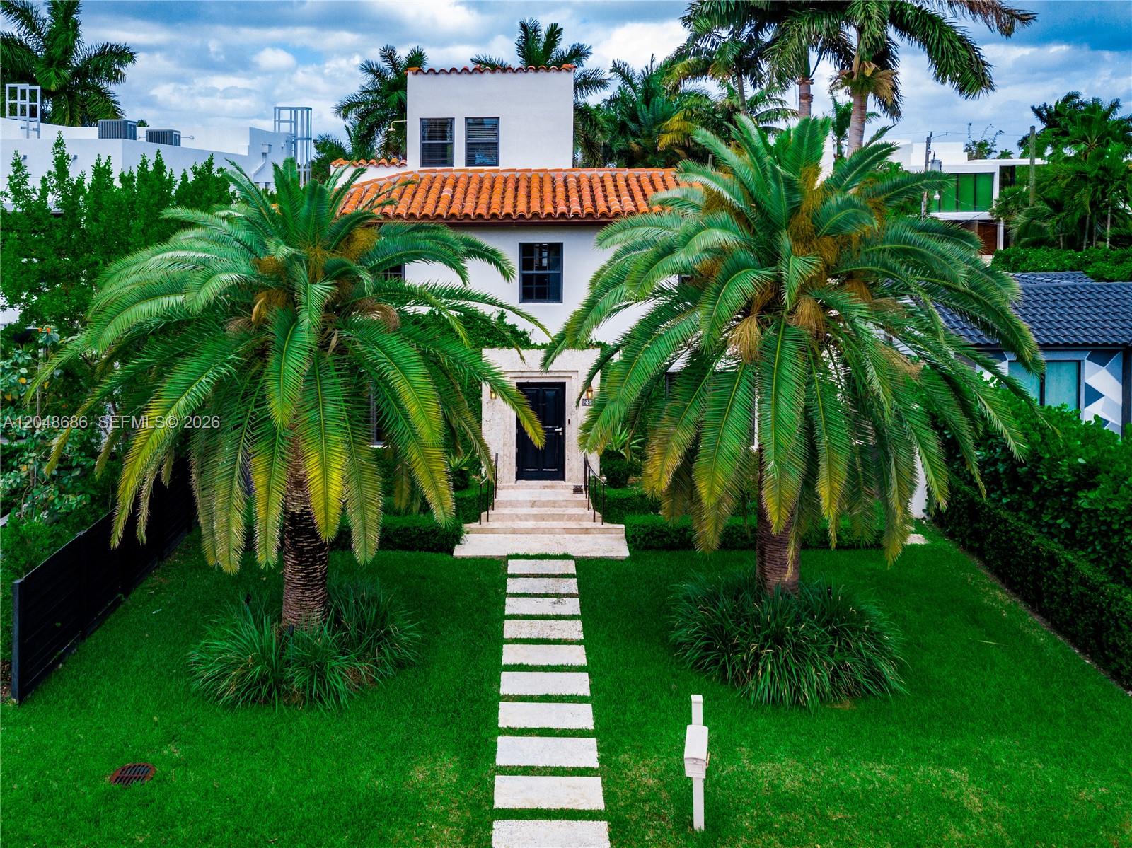 255 PALM AVENUE