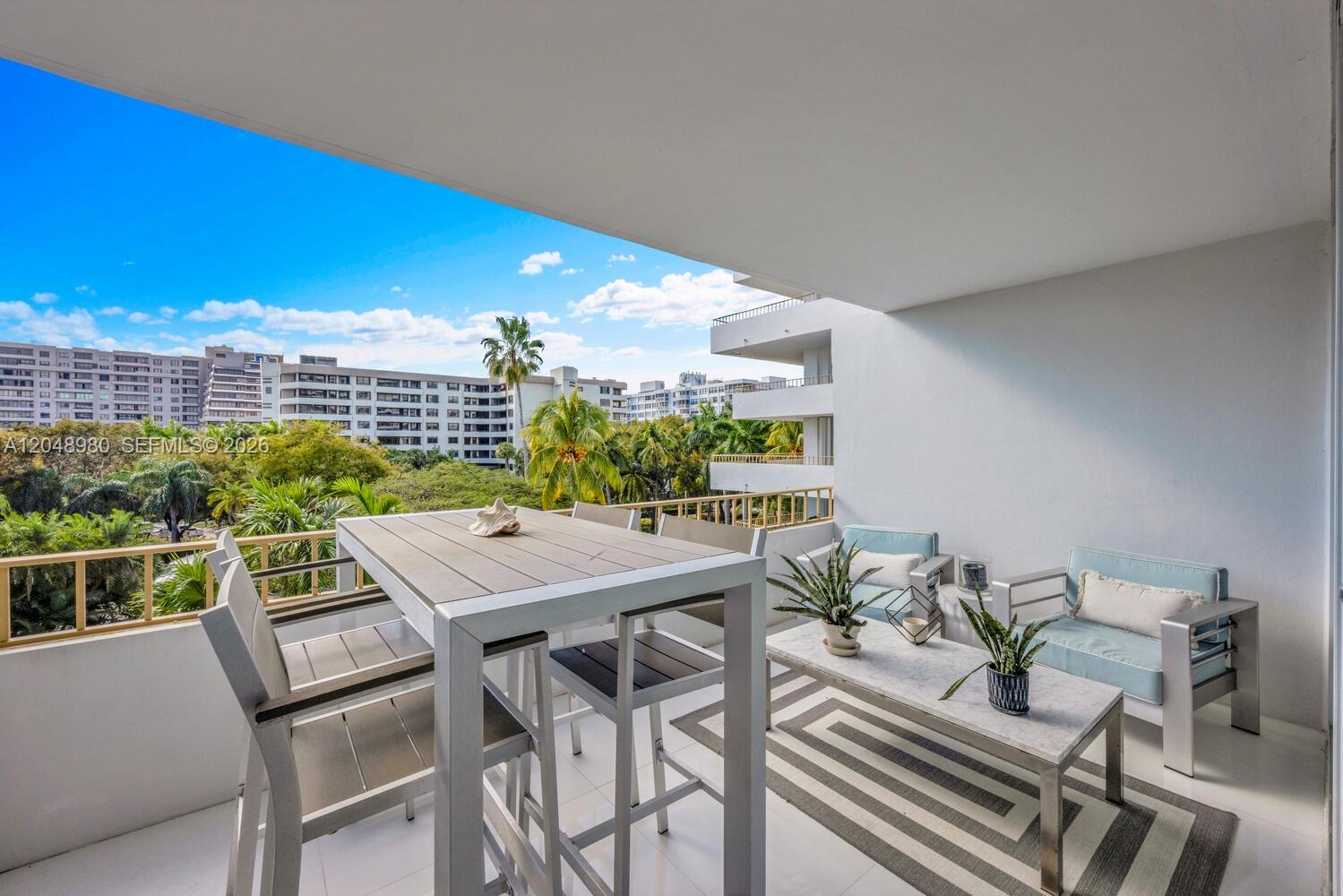 155 Ocean Lane Dr # 413