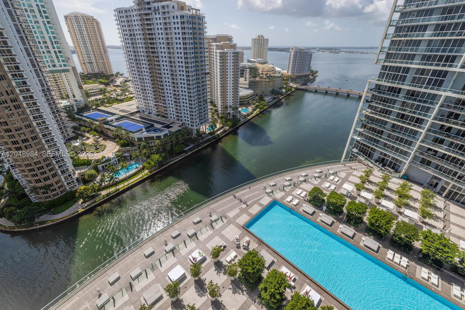465 Brickell Ave # 3506