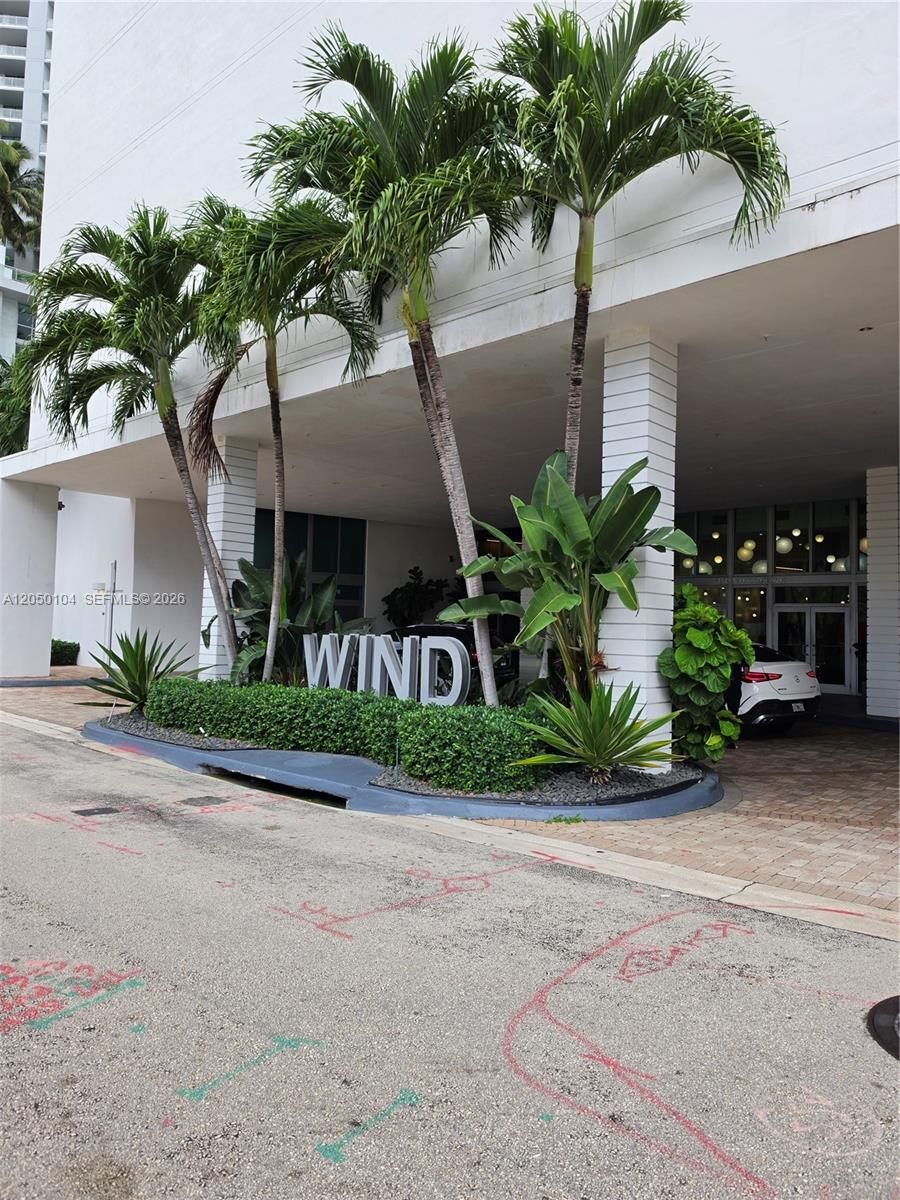 350 S Miami Ave Unit: 3201