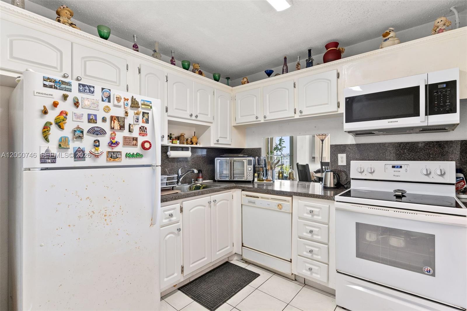 6900 Bay Dr # 5C